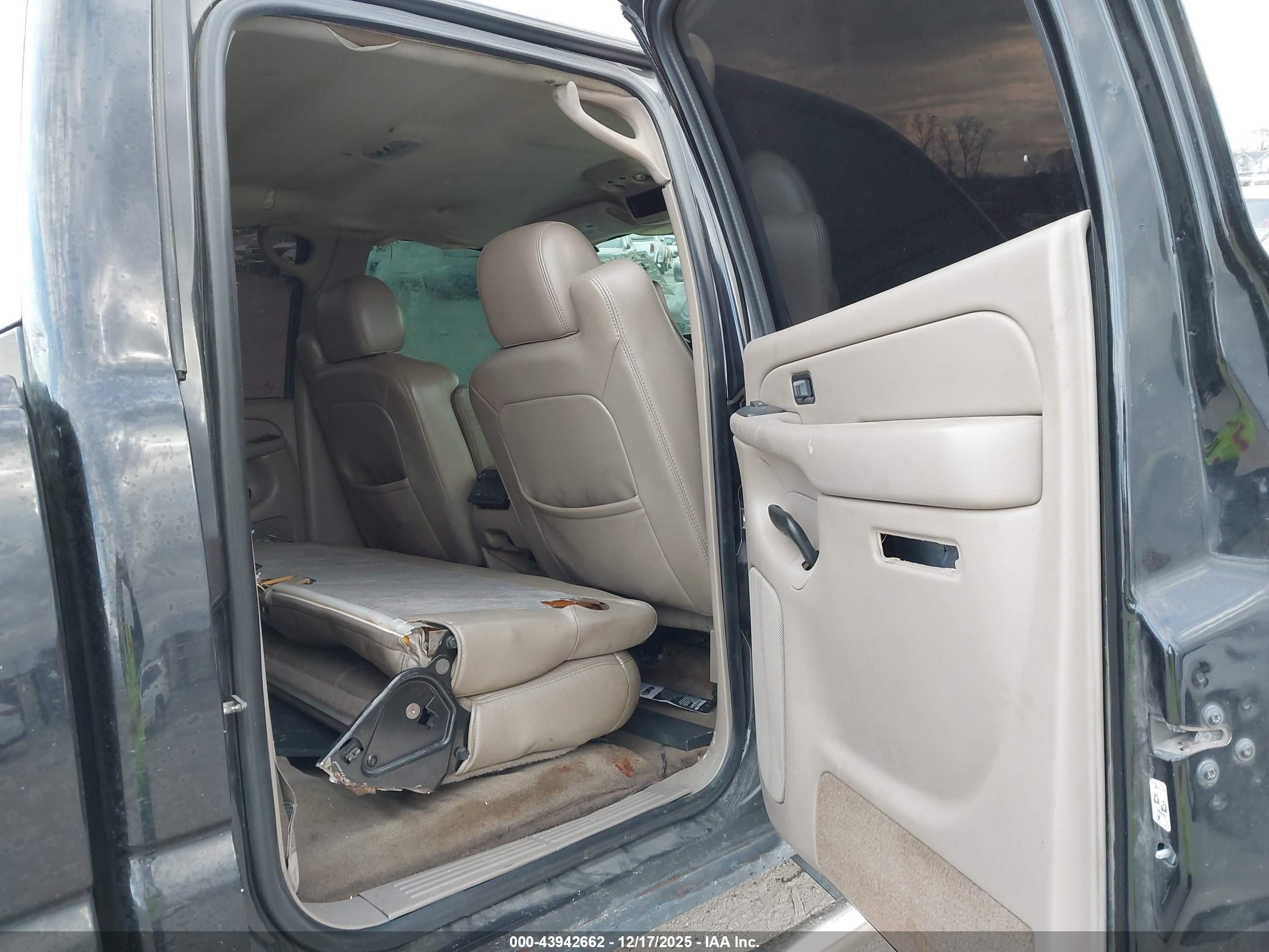 GMC SIERRA image 8