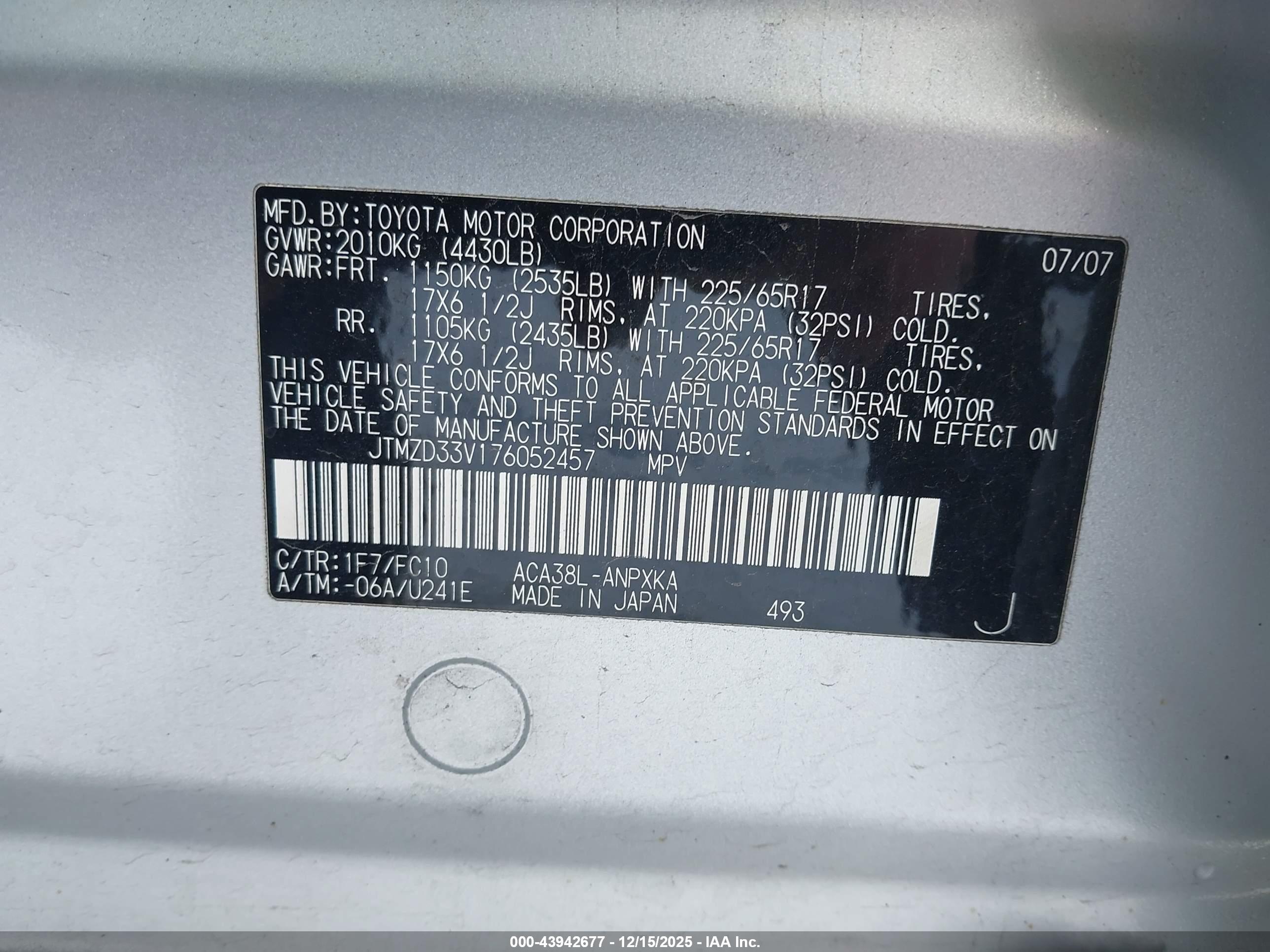 TOYOTA RAV4 image 9