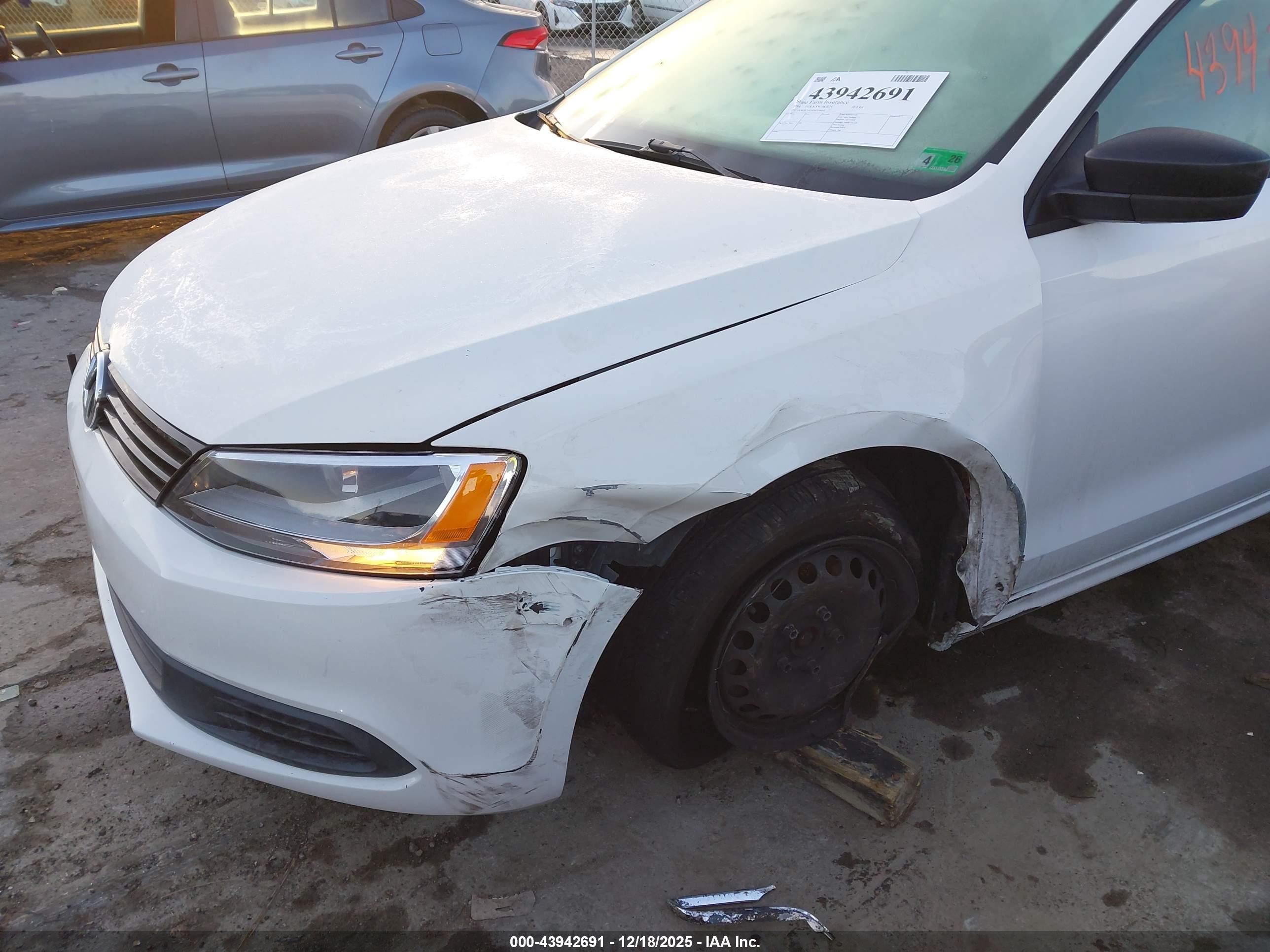 VOLKSWAGEN JETTA image 6
