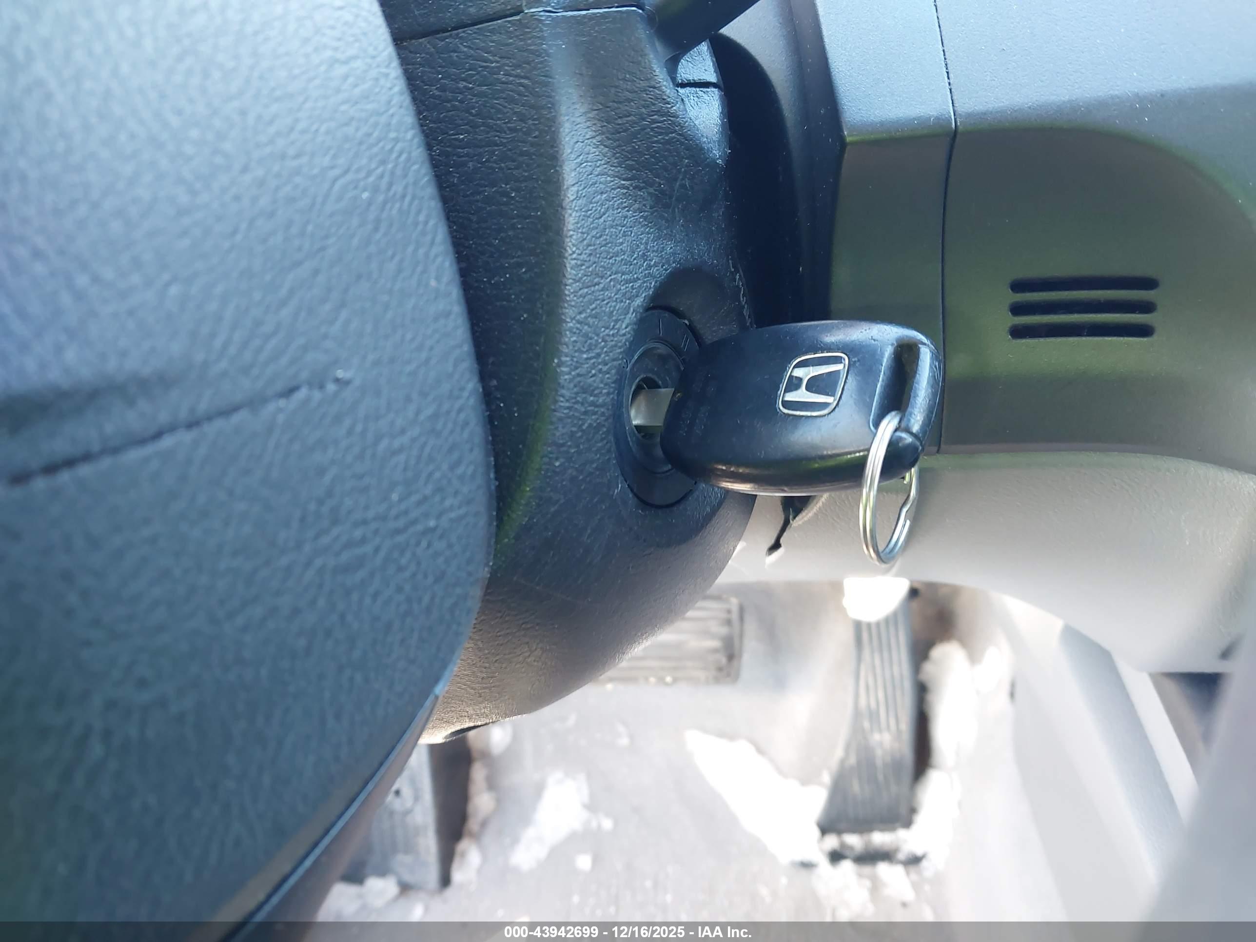 HONDA CIVIC image 11