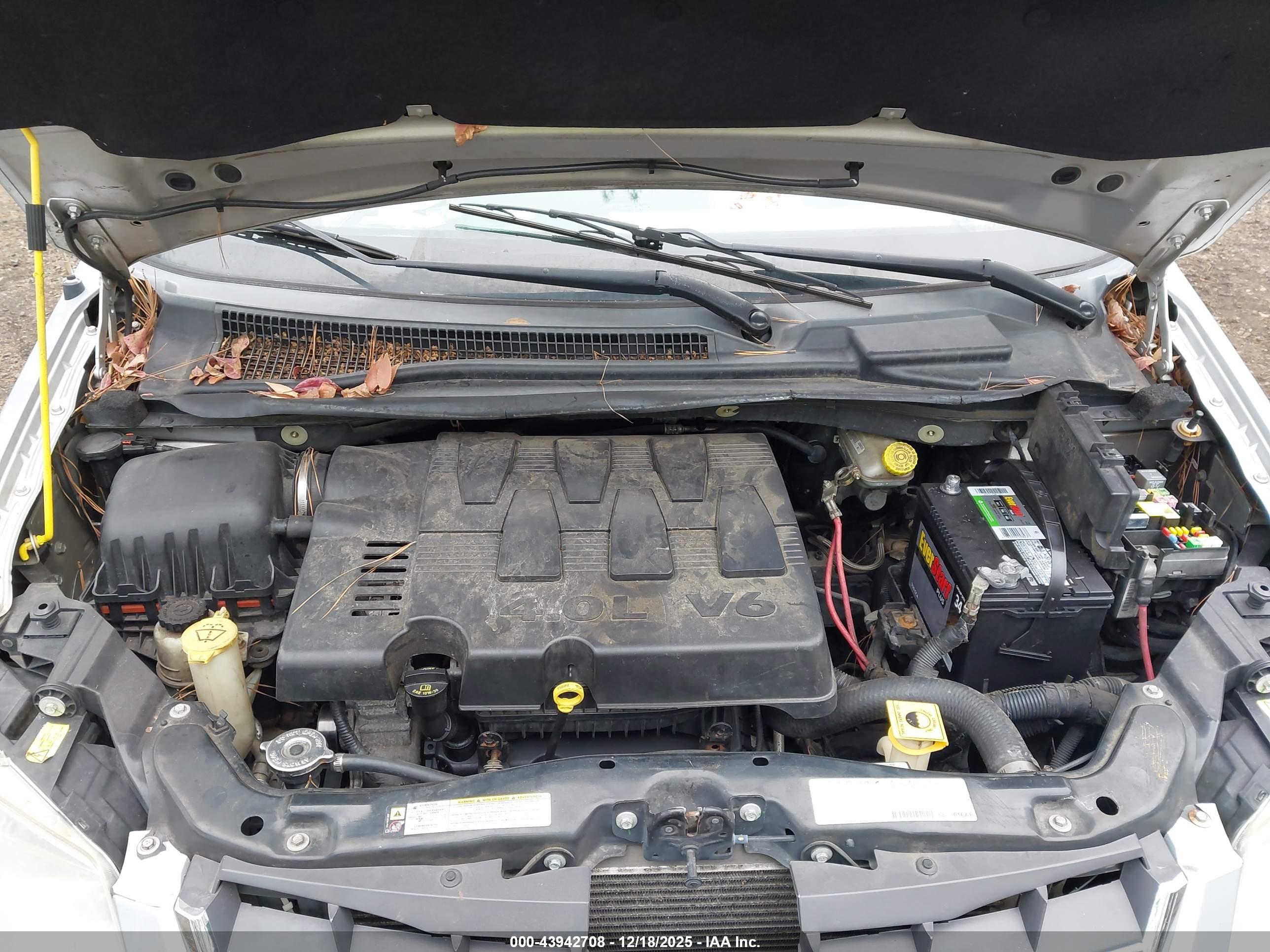 CHRYSLER TOWN image 10
