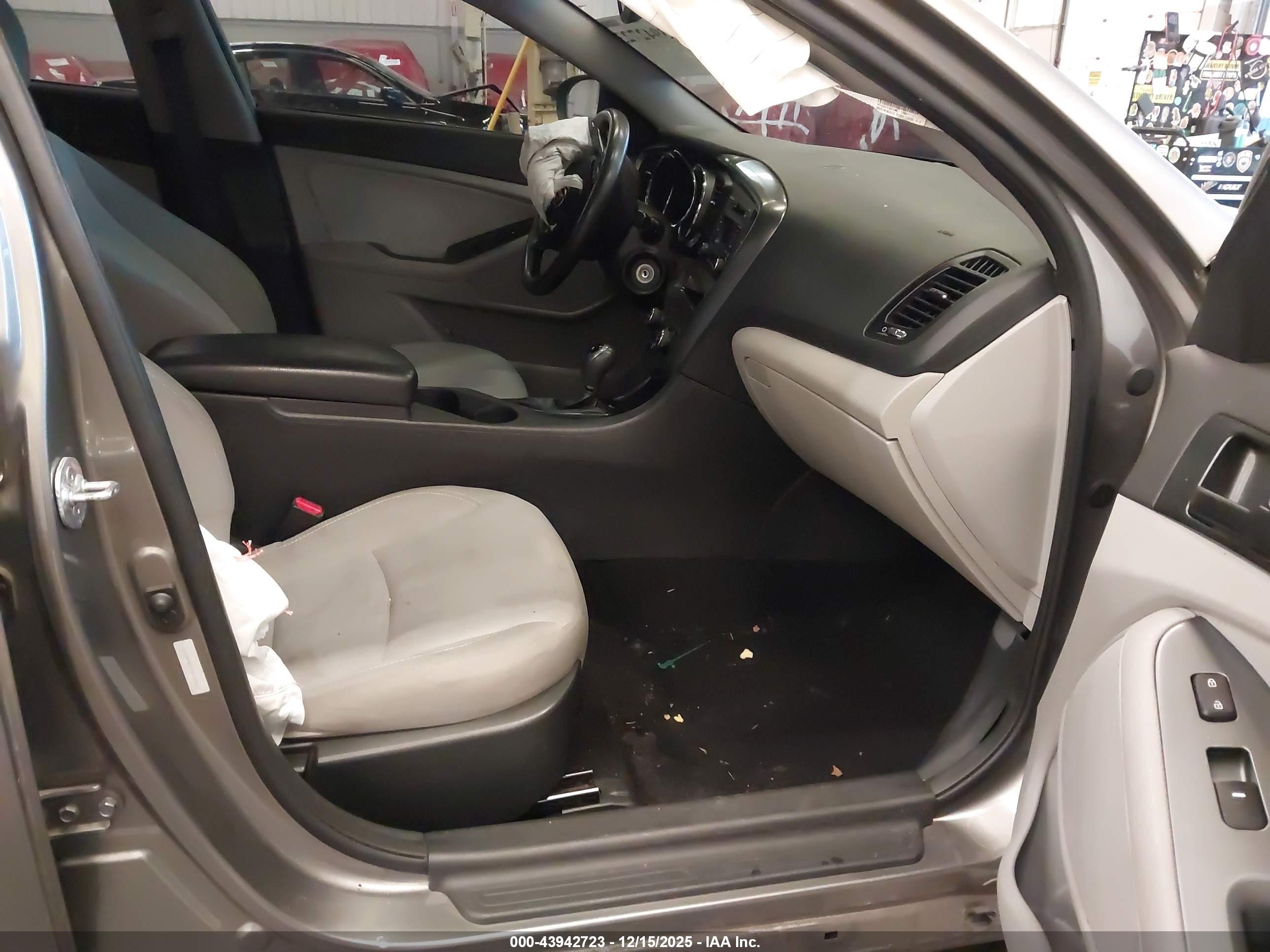 KIA OPTIMA image 5