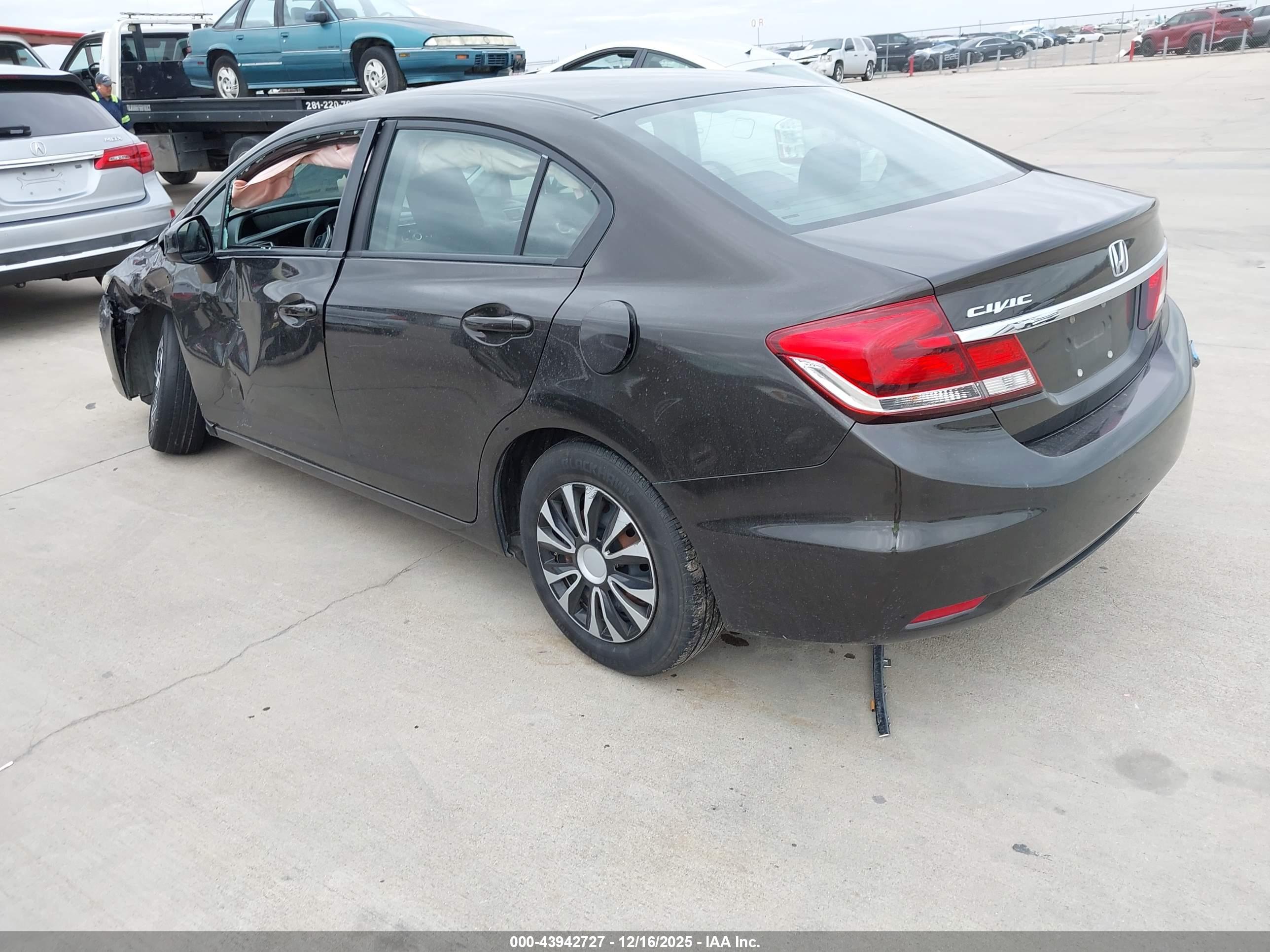 HONDA CIVIC image 3
