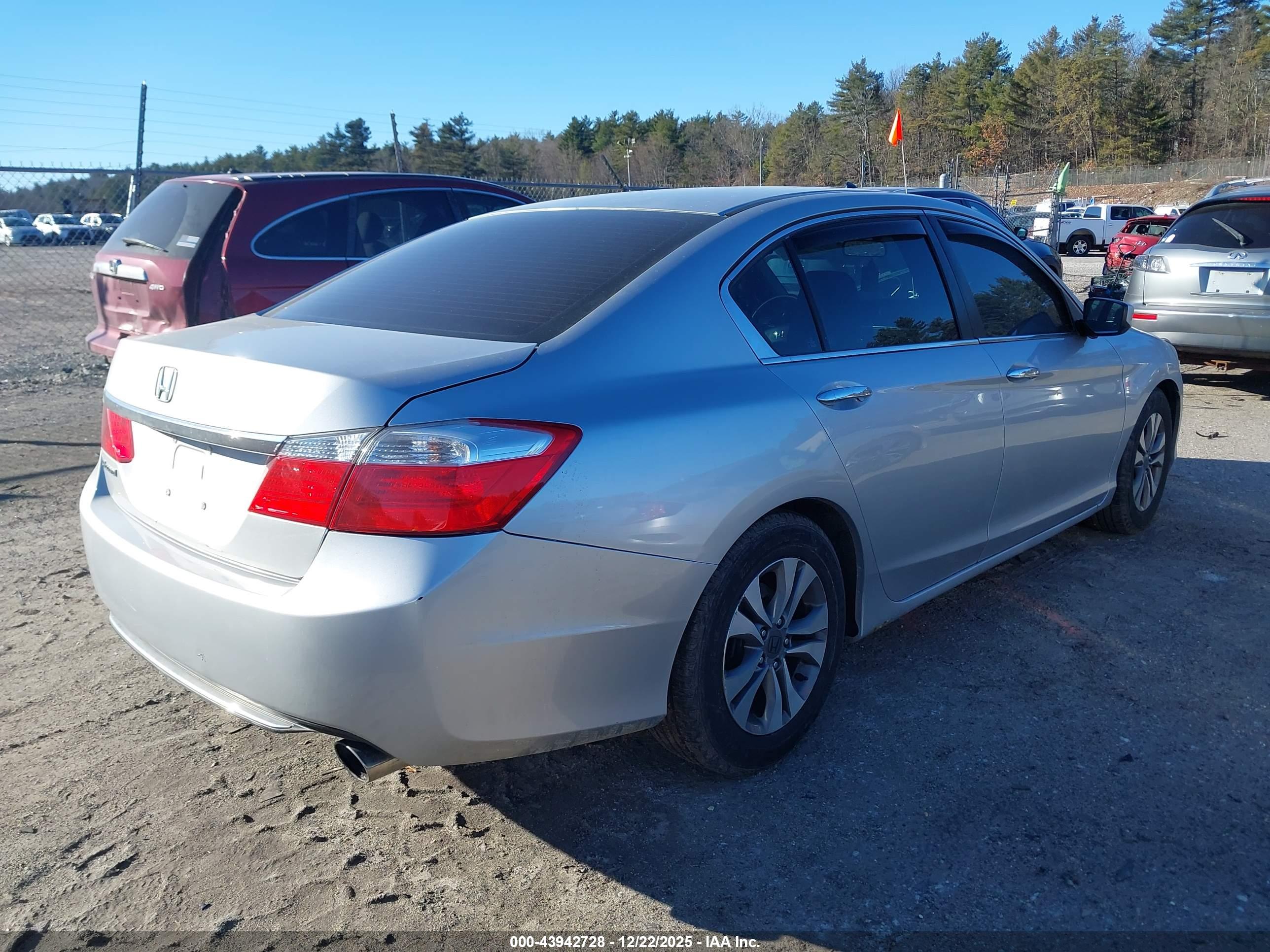 HONDA ACCORD image 4