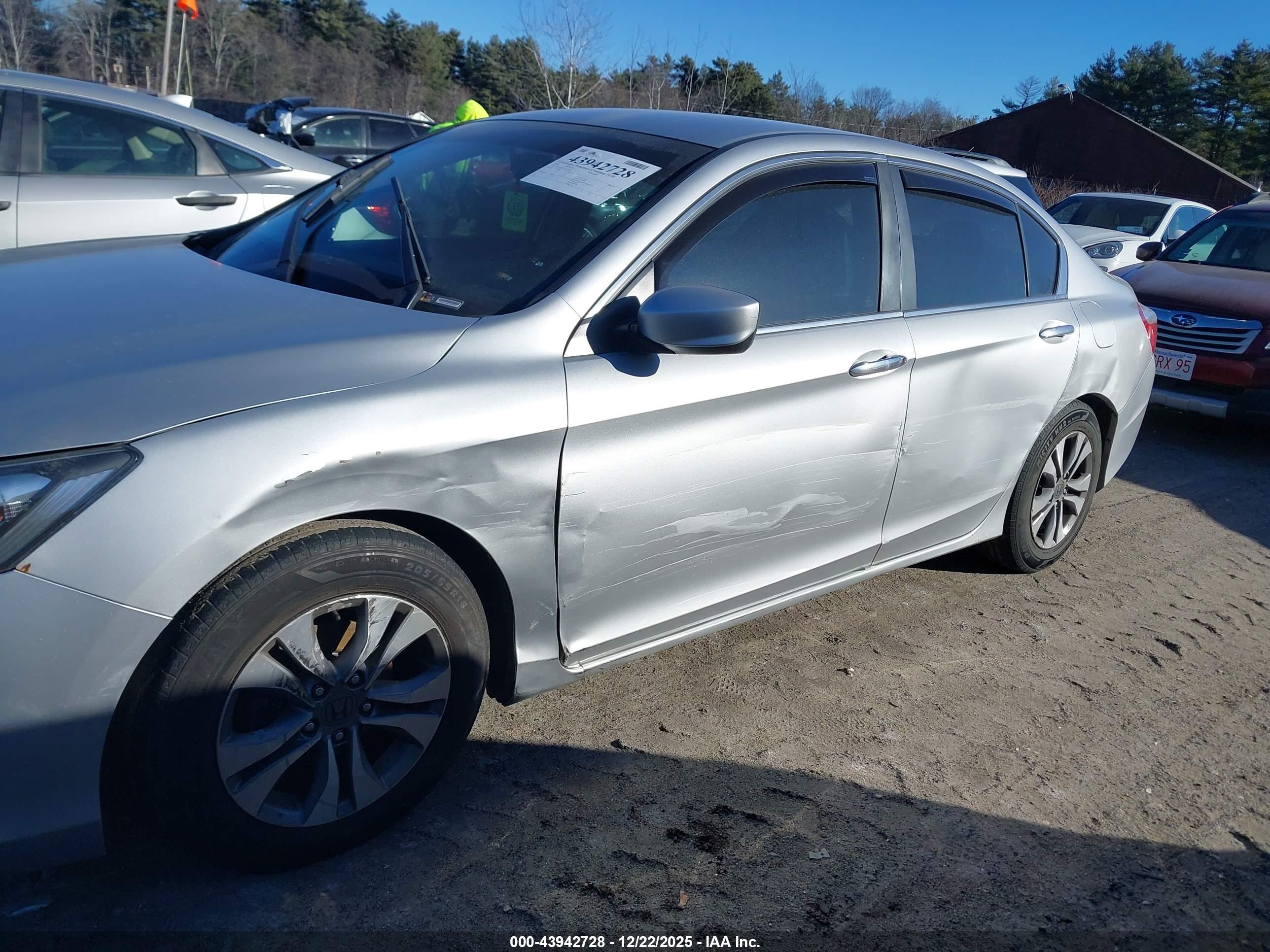 HONDA ACCORD image 6