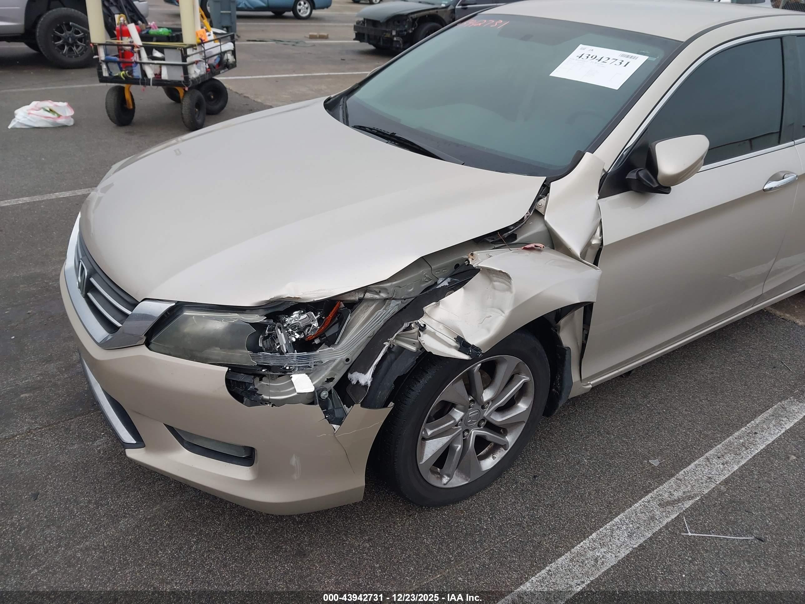 HONDA ACCORD image 6