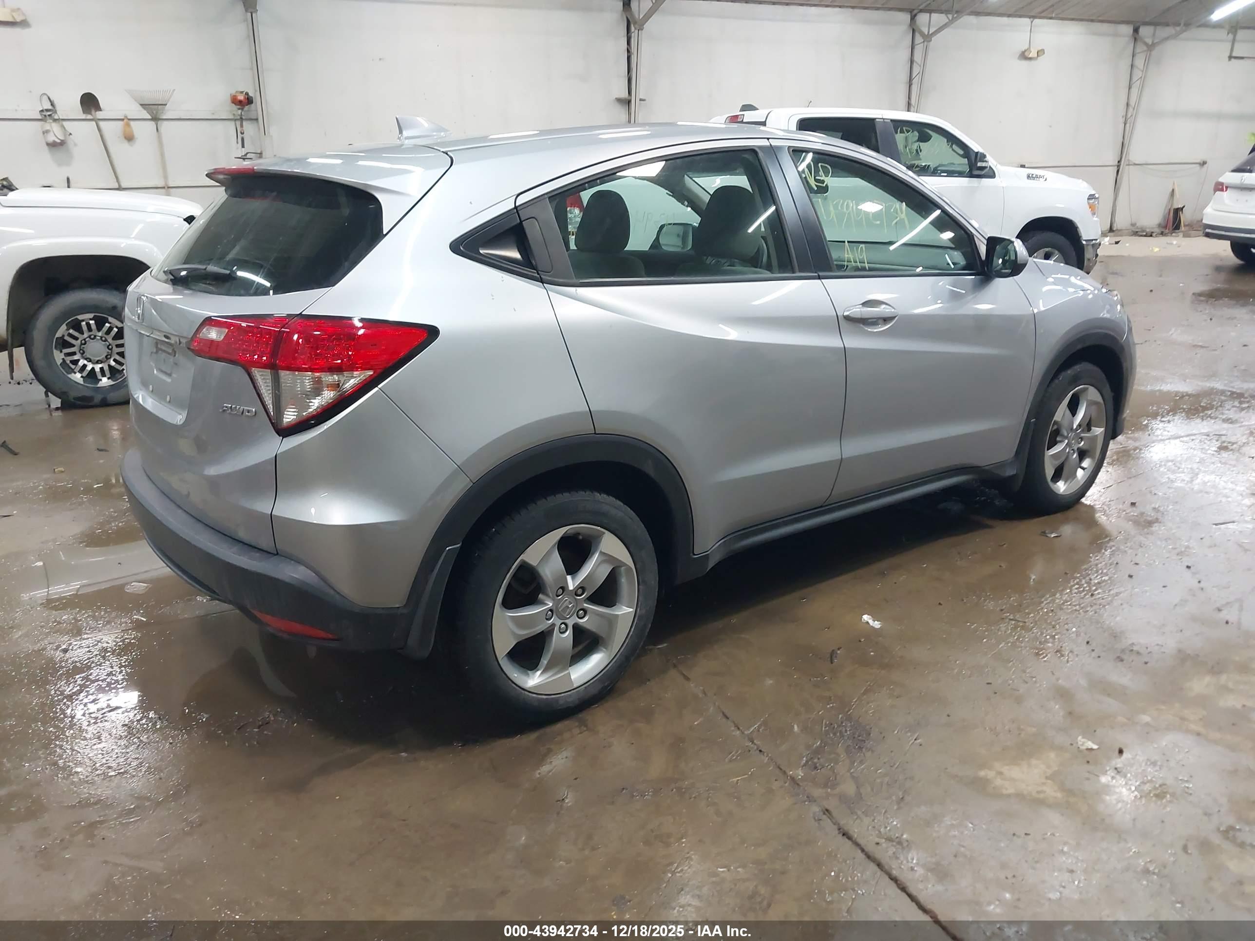HONDA HR-V image 4