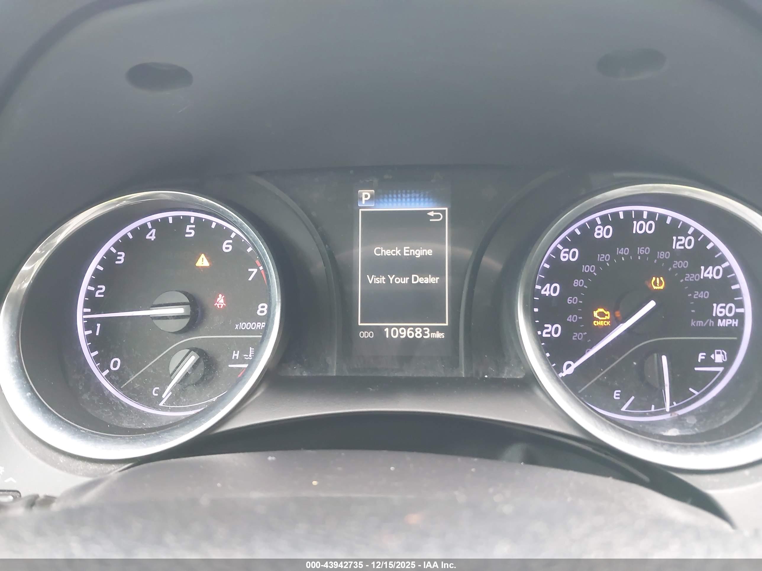 TOYOTA CAMRY image 7