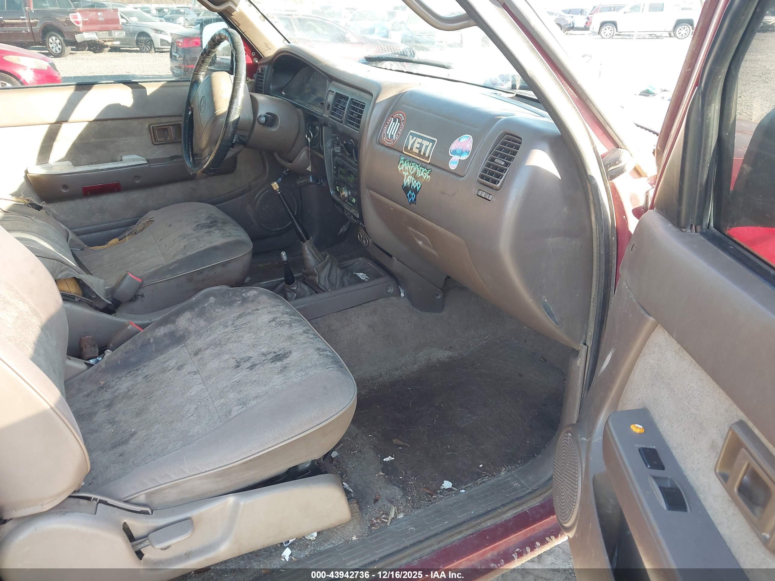 TOYOTA TACOMA image 5
