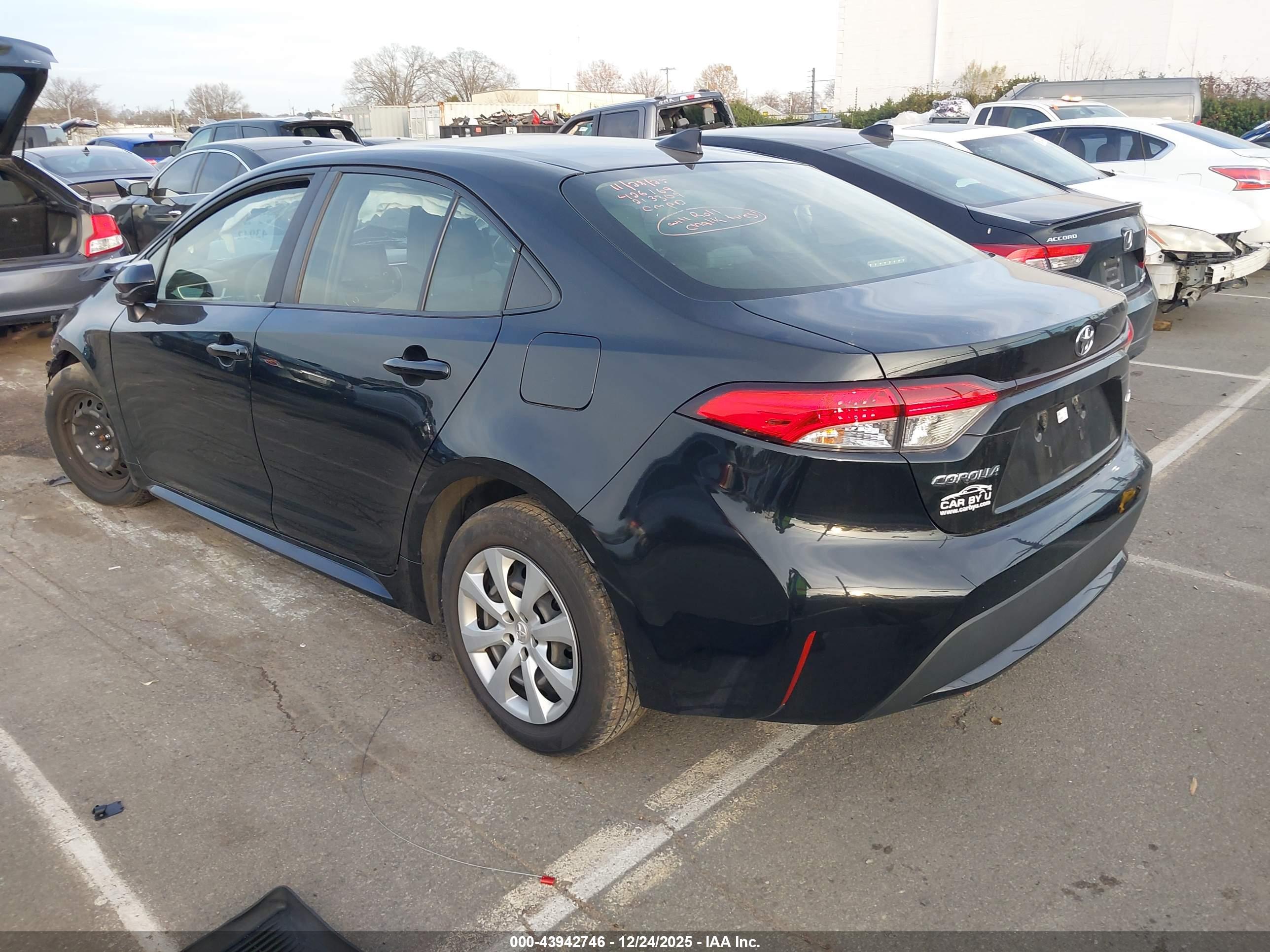 TOYOTA COROLLA image 3