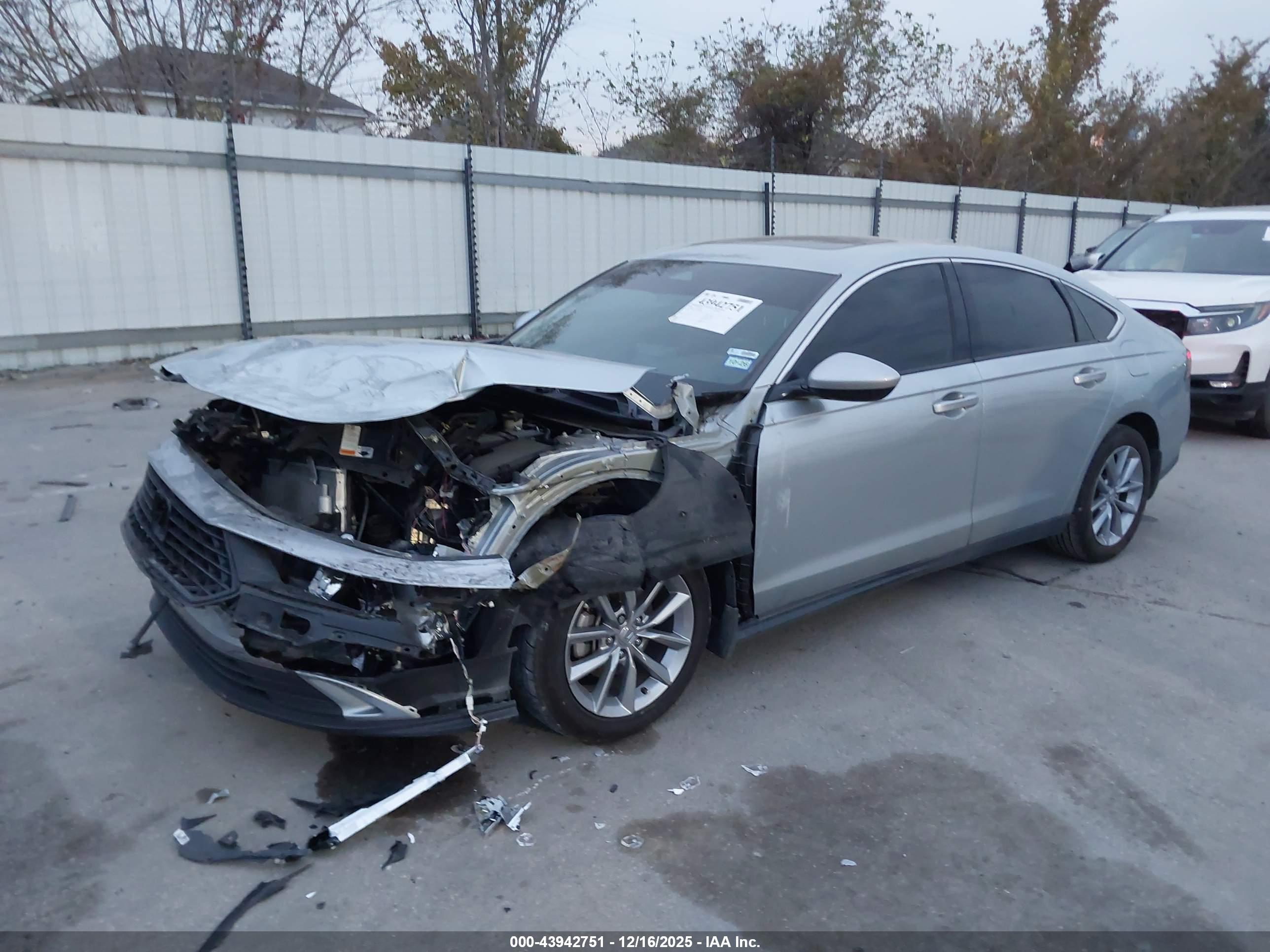 HONDA ACCORD image 6