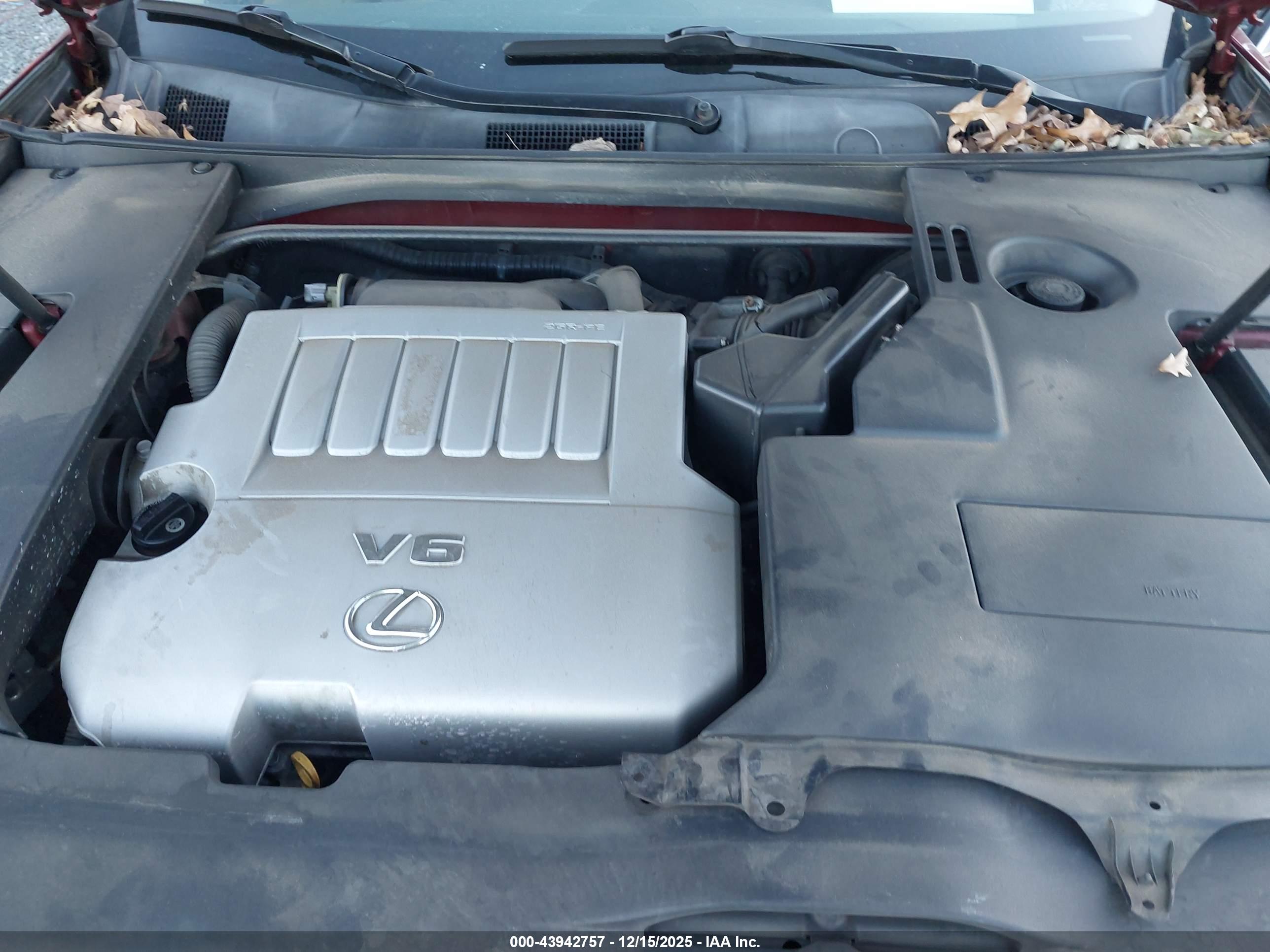 LEXUS ES image 10