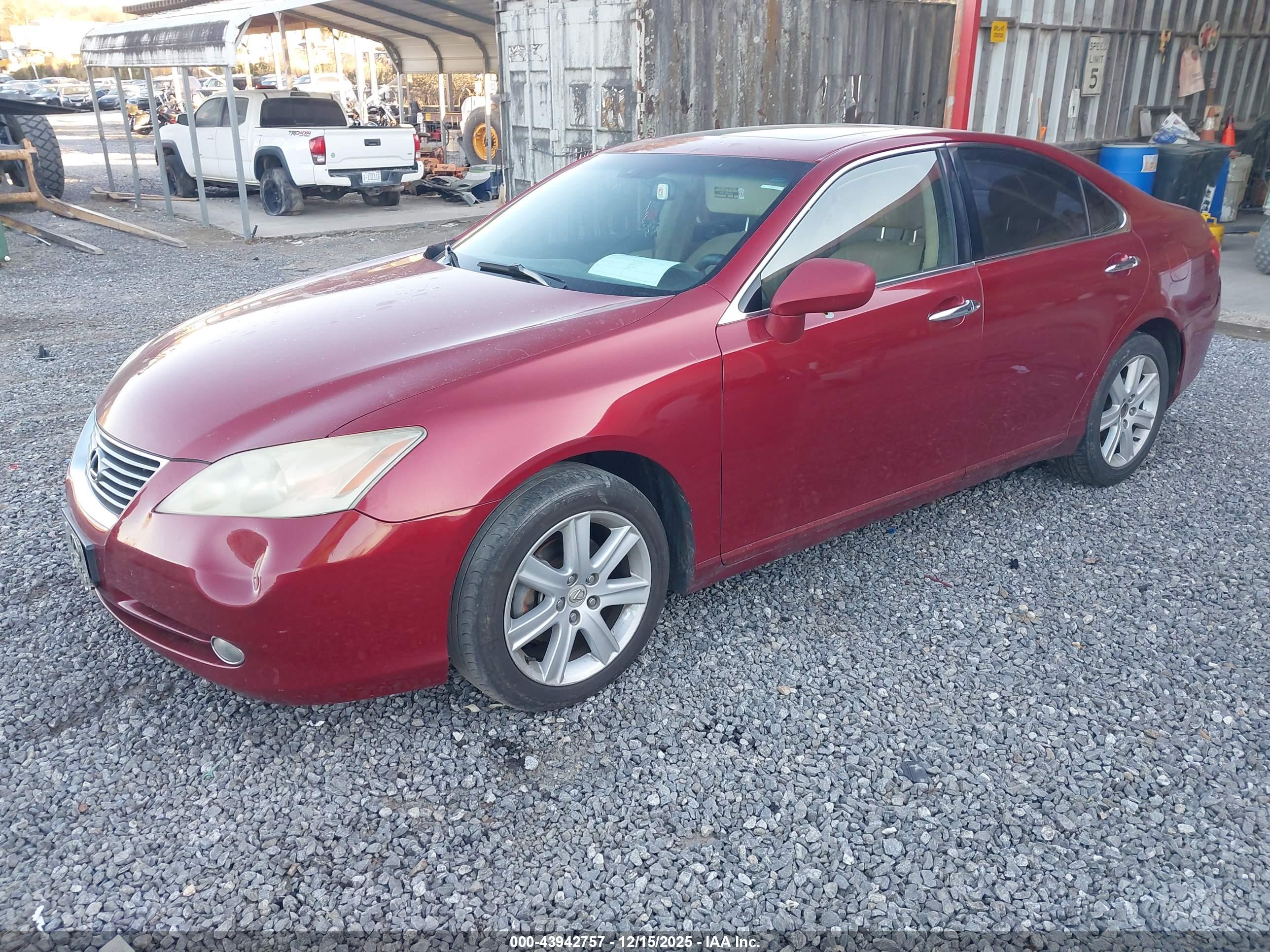 LEXUS ES image 2