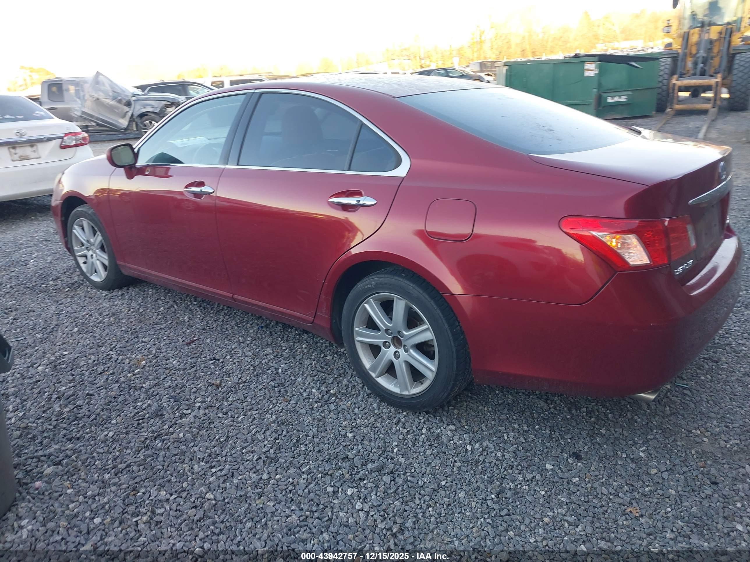 LEXUS ES image 3