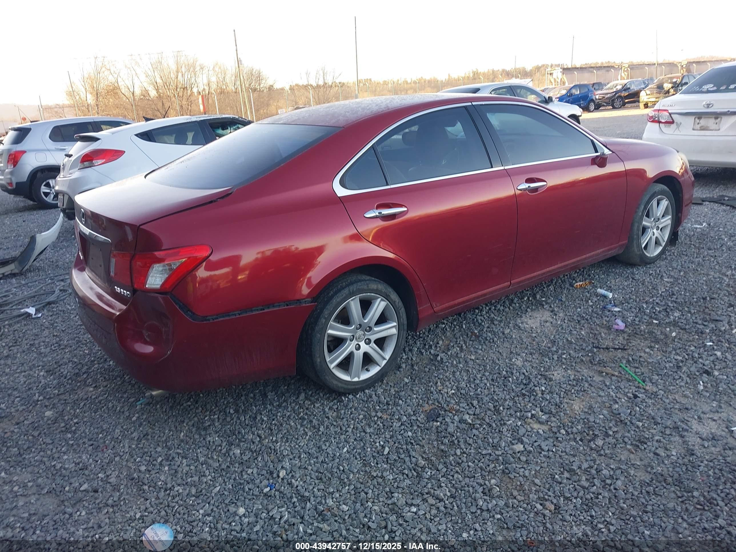 LEXUS ES image 4