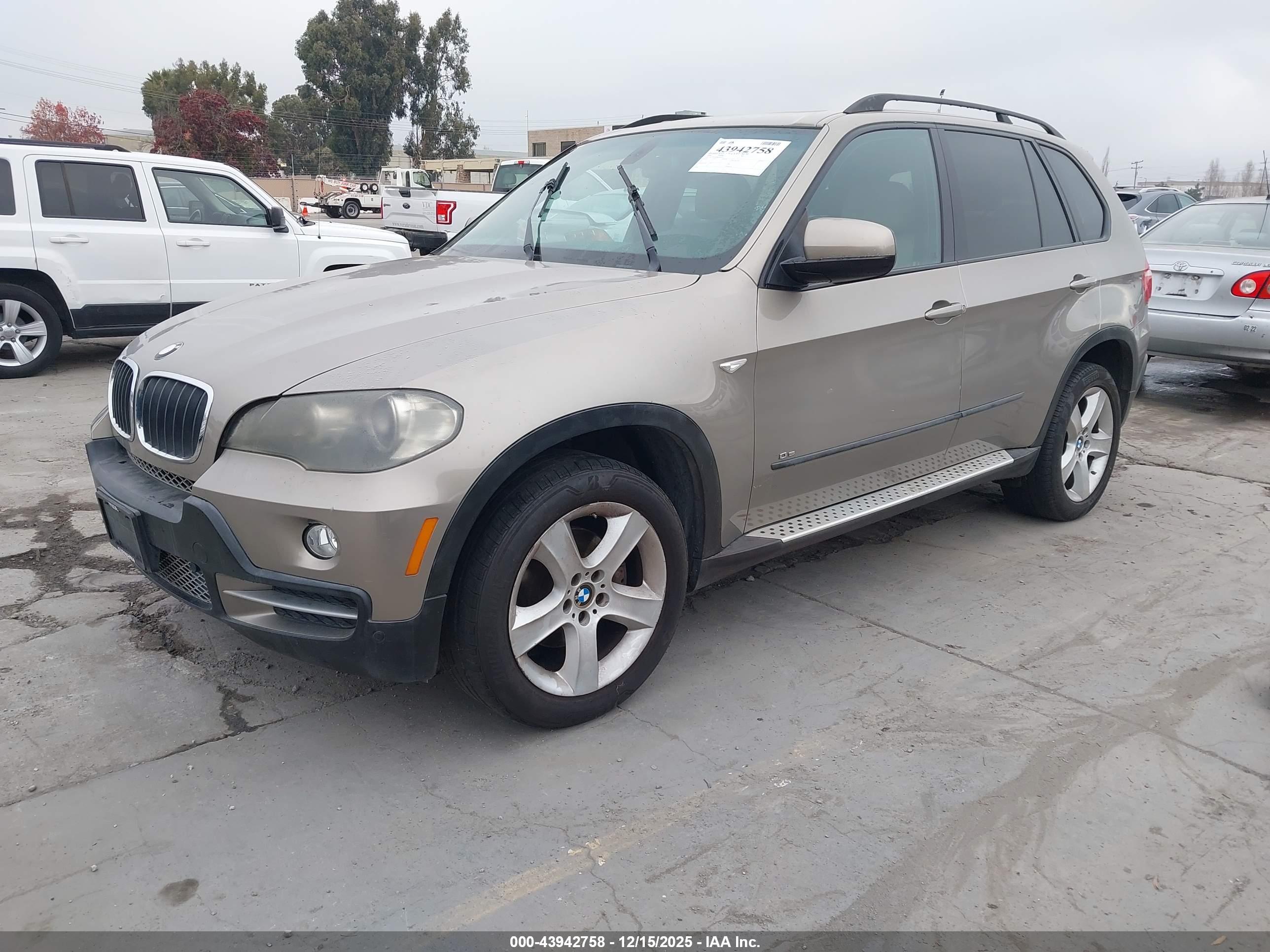 BMW X5 image 2