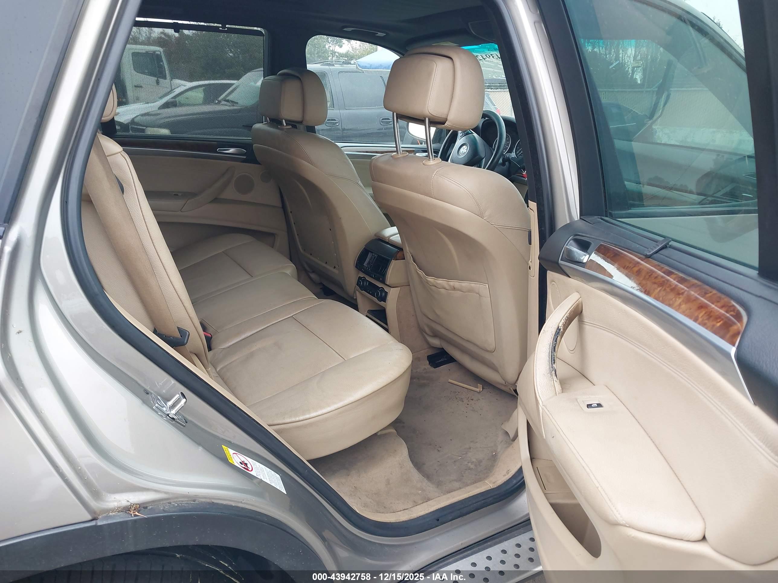 BMW X5 image 8