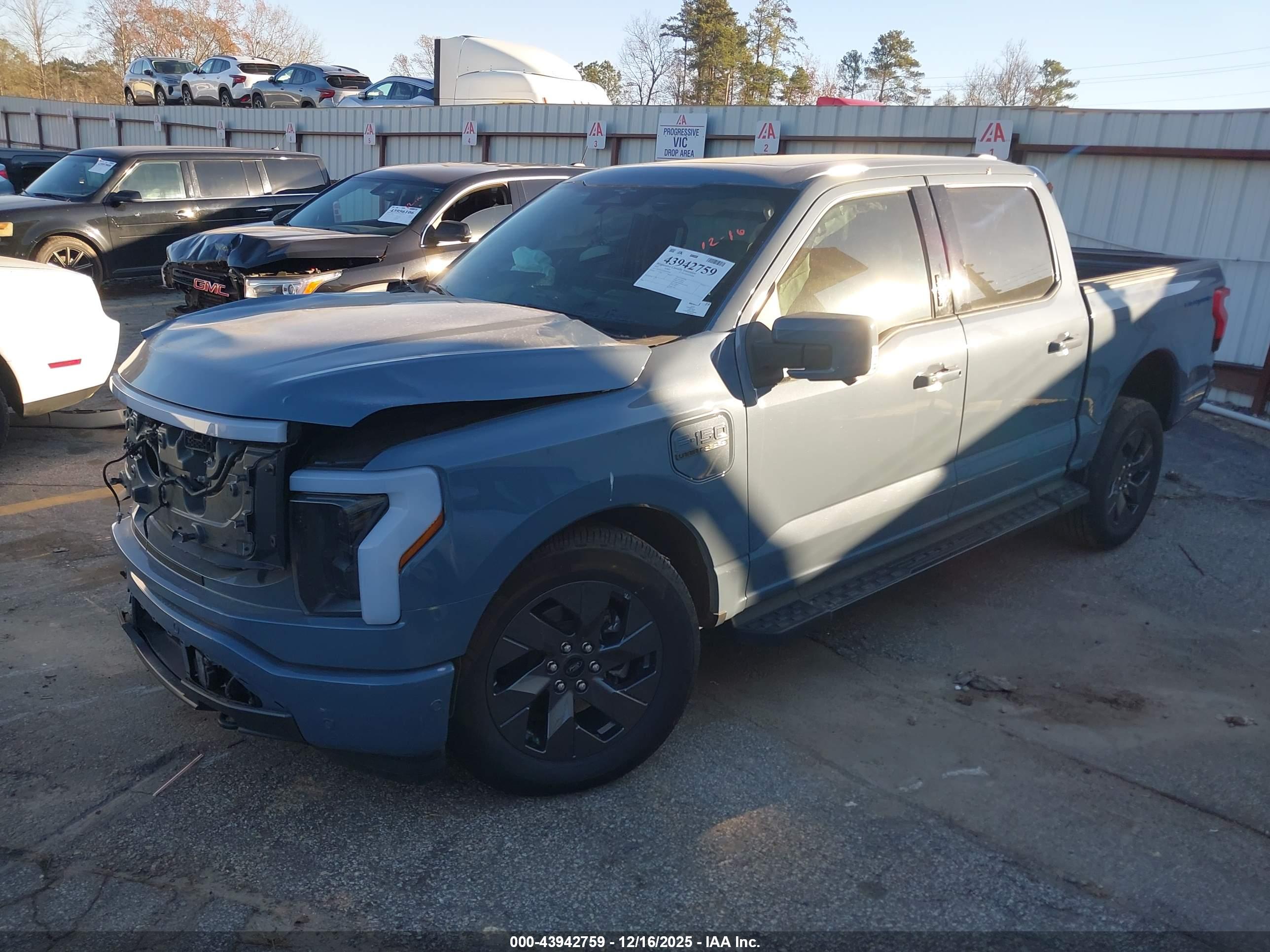 FORD F-150 image 2