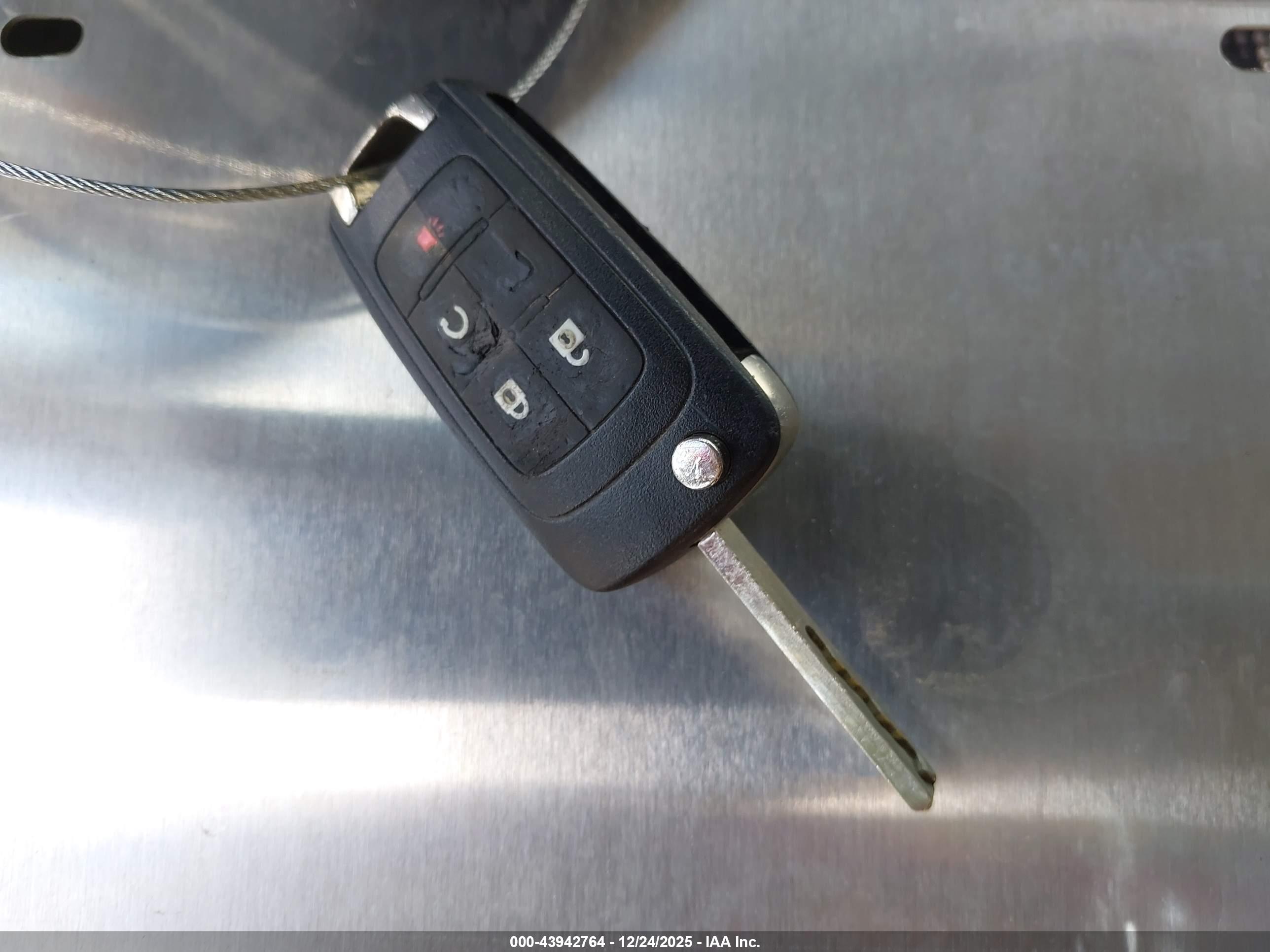 GMC TERRAIN image 11
