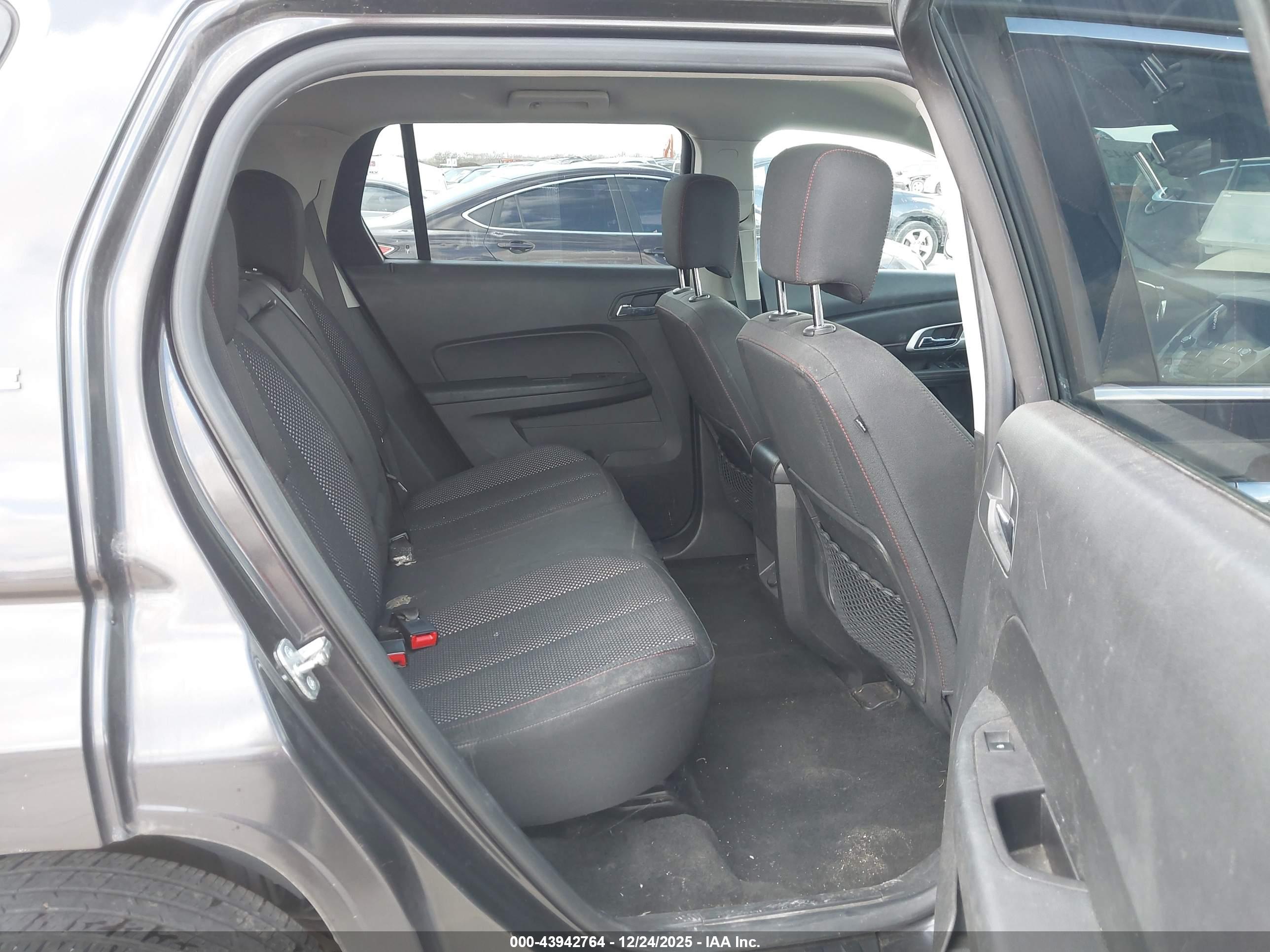 GMC TERRAIN image 8