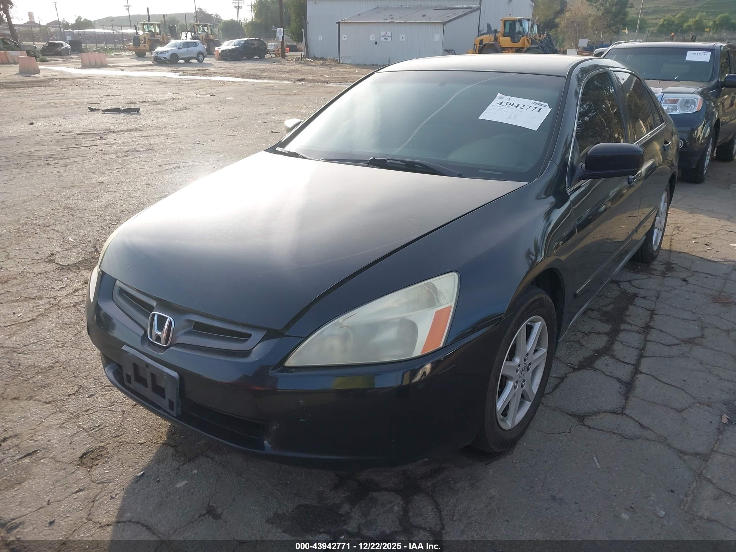 HONDA ACCORD image 2