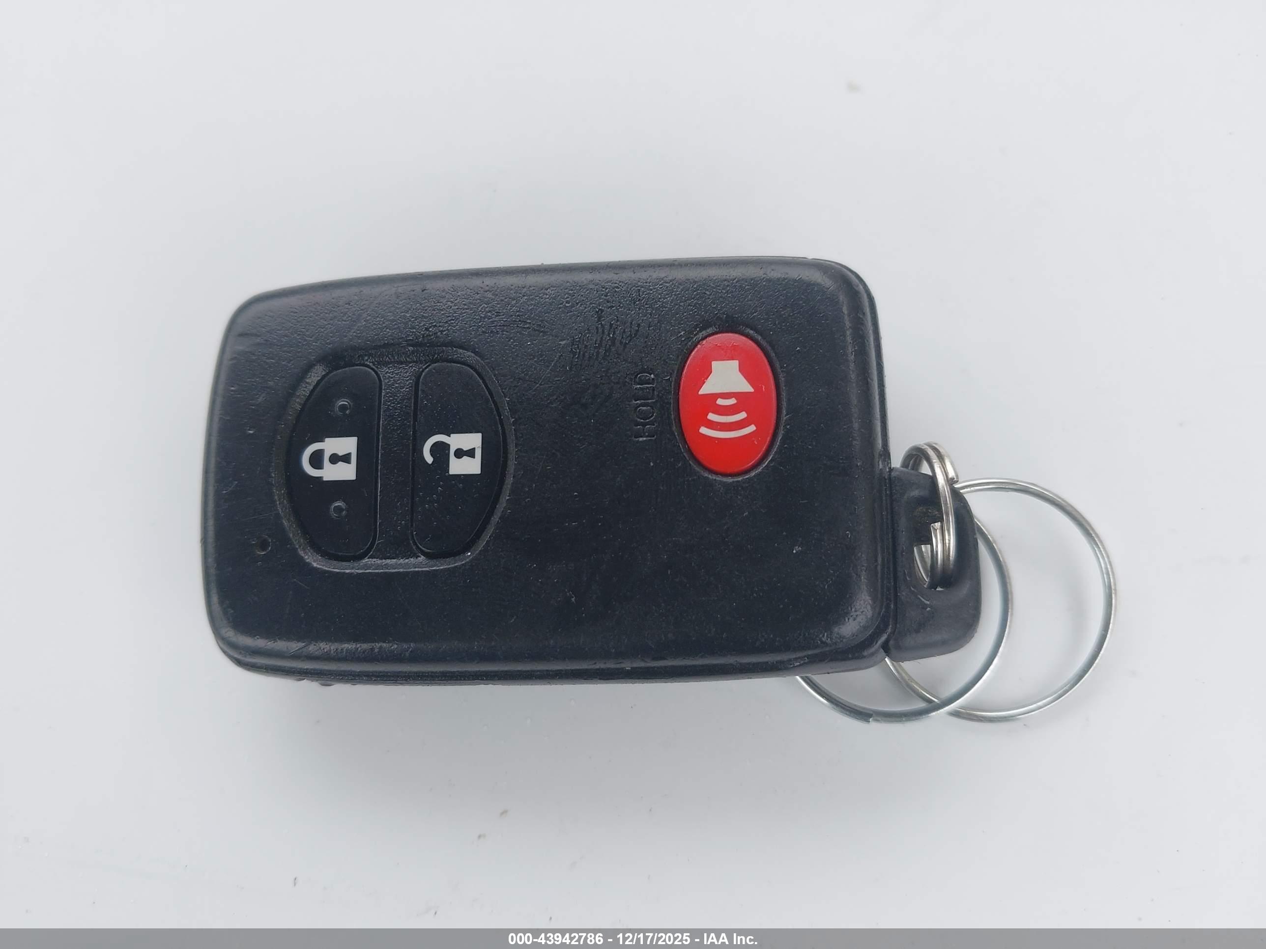 TOYOTA PRIUS image 11