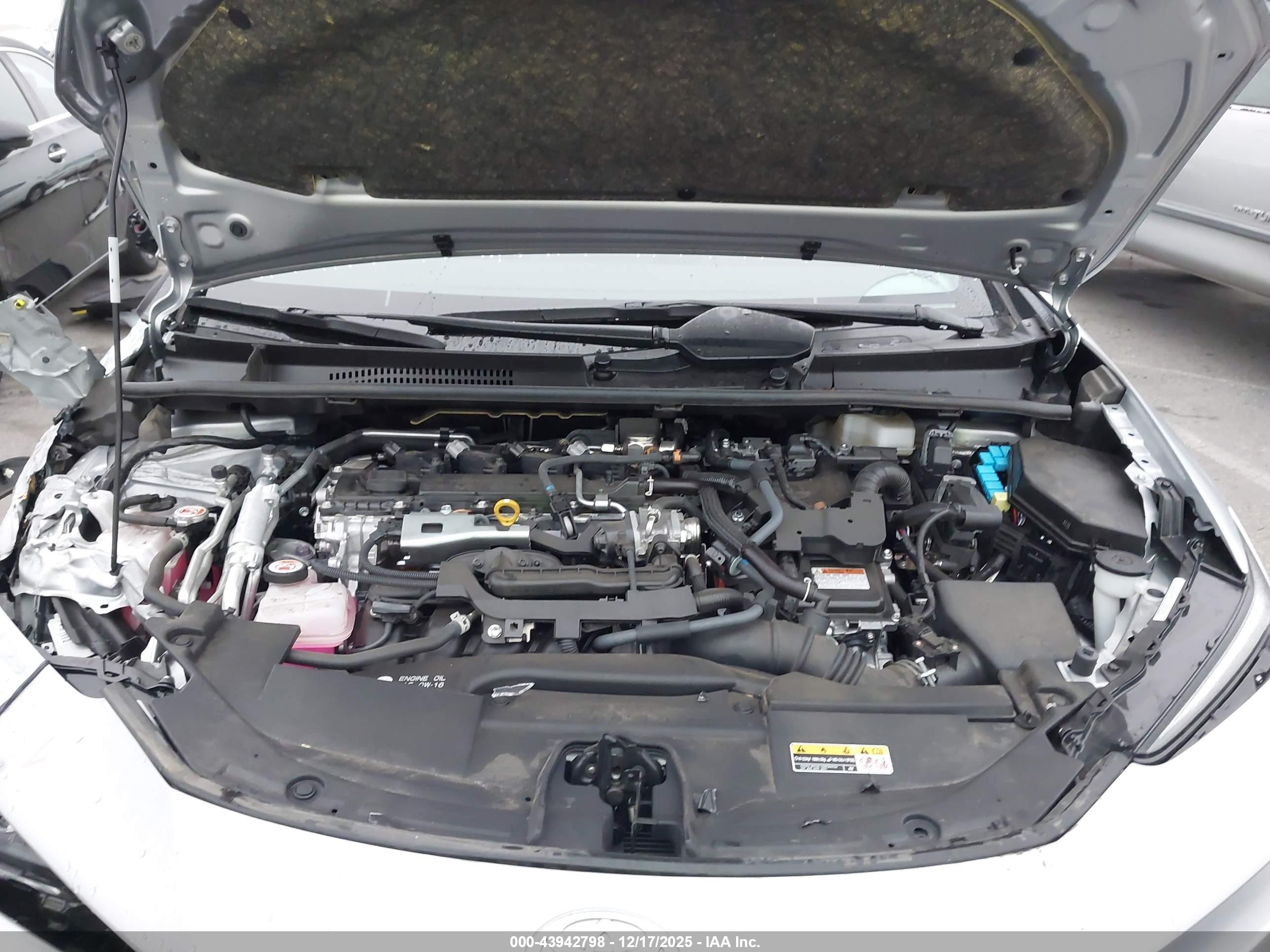 TOYOTA PRIUS image 10