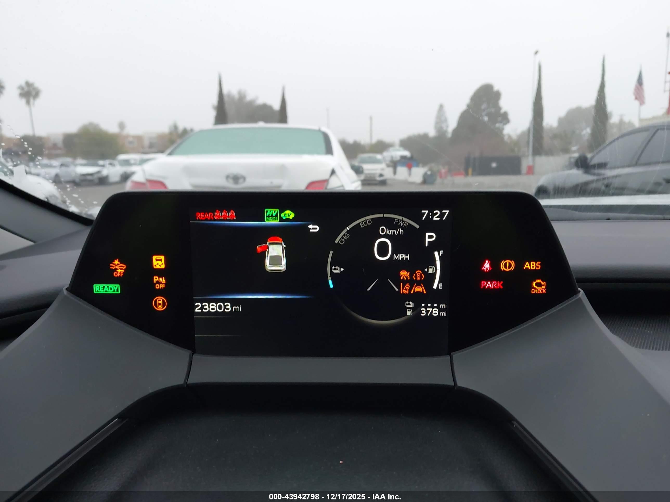 TOYOTA PRIUS image 7