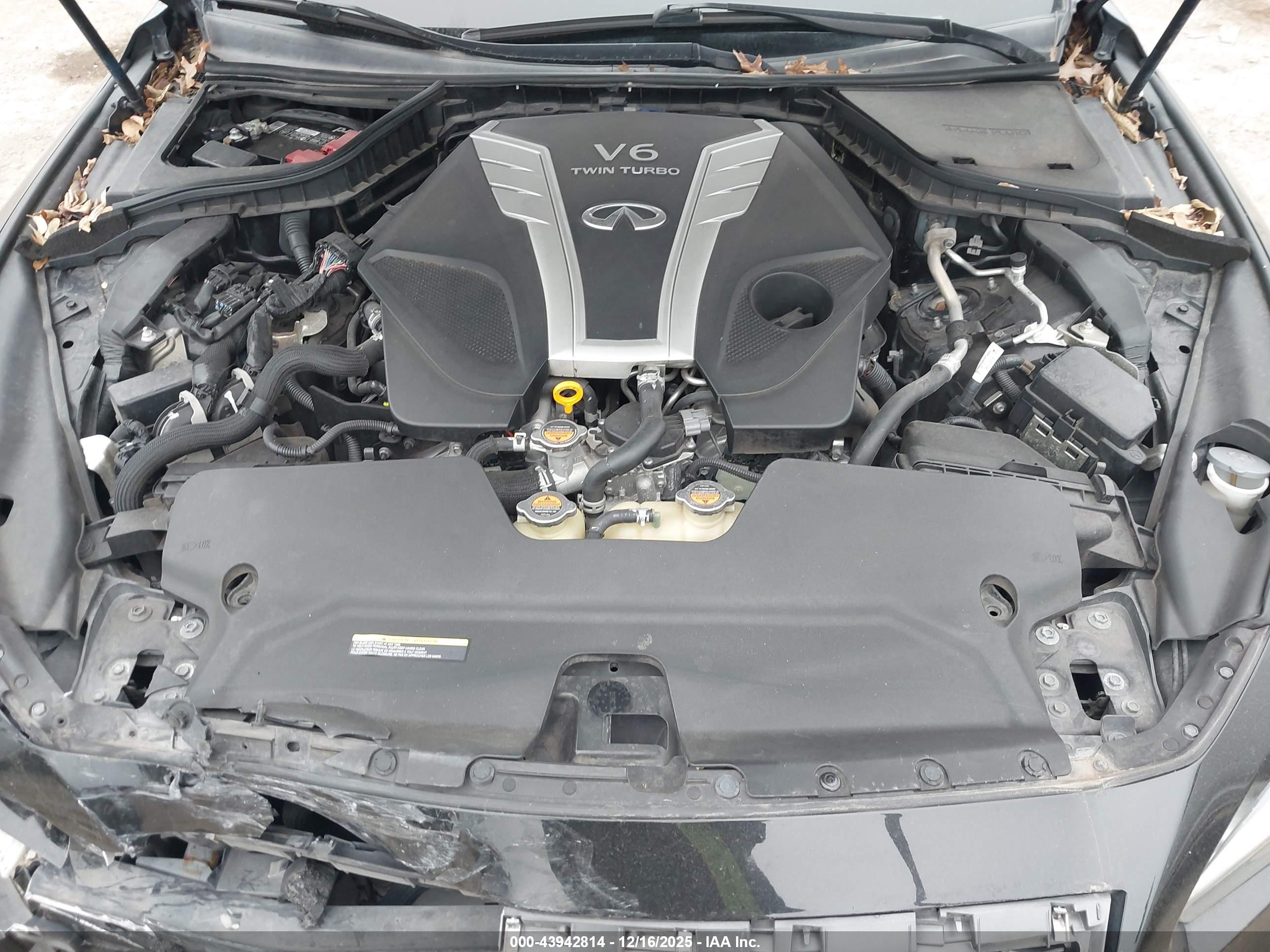 INFINITI Q50 image 10