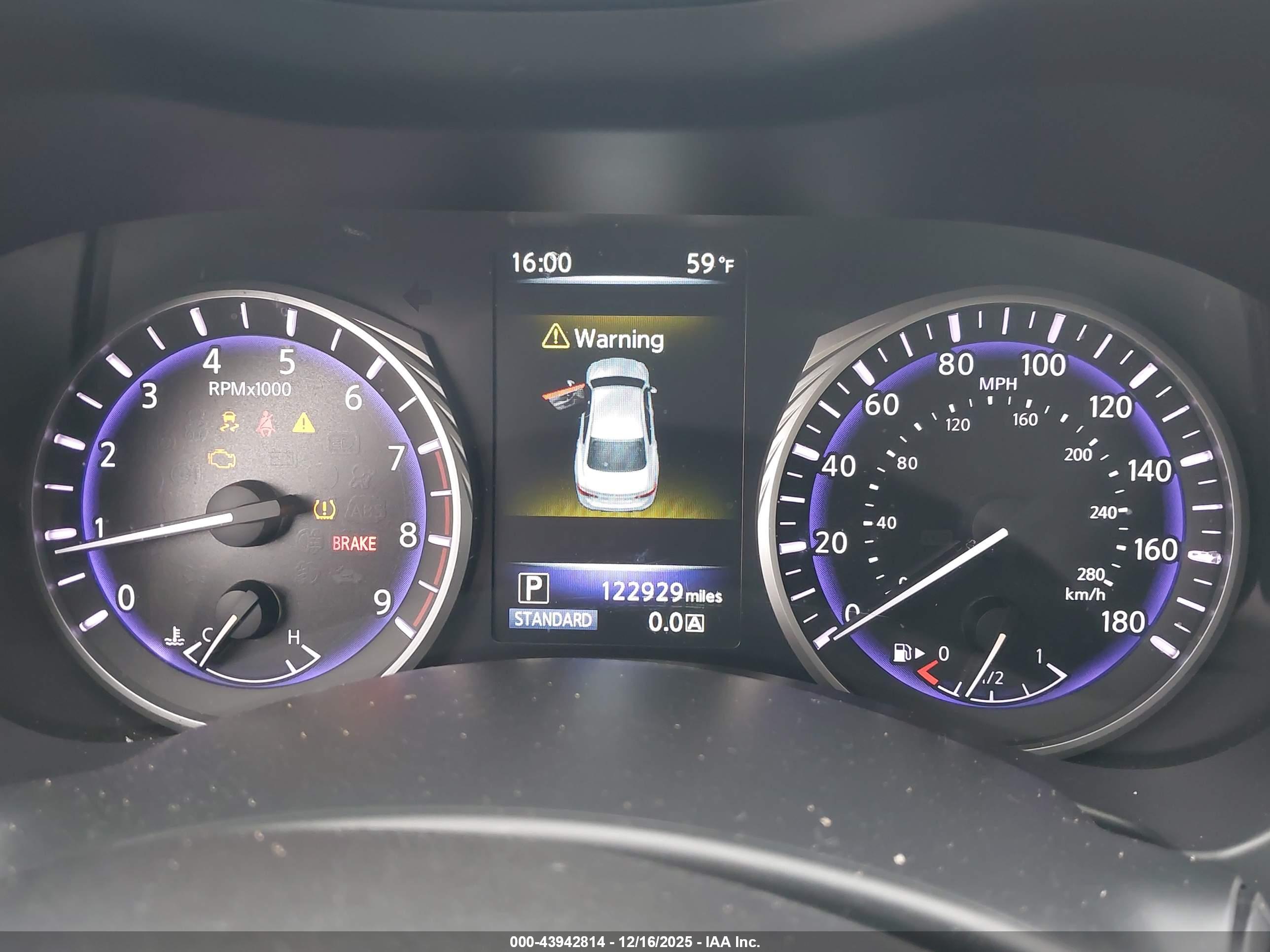 INFINITI Q50 image 7