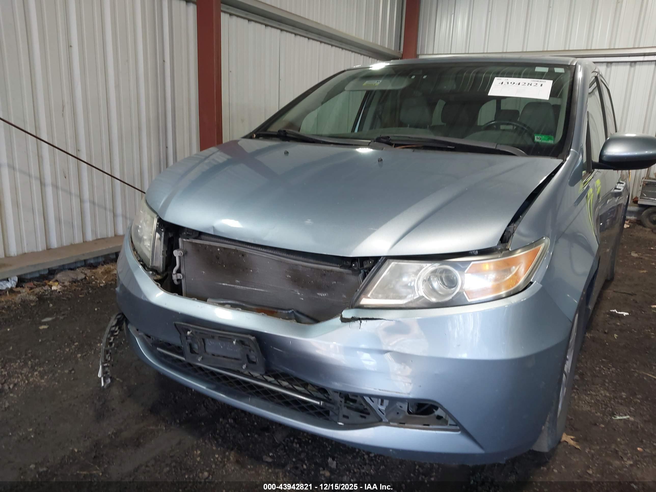 HONDA ODYSSEY image 6
