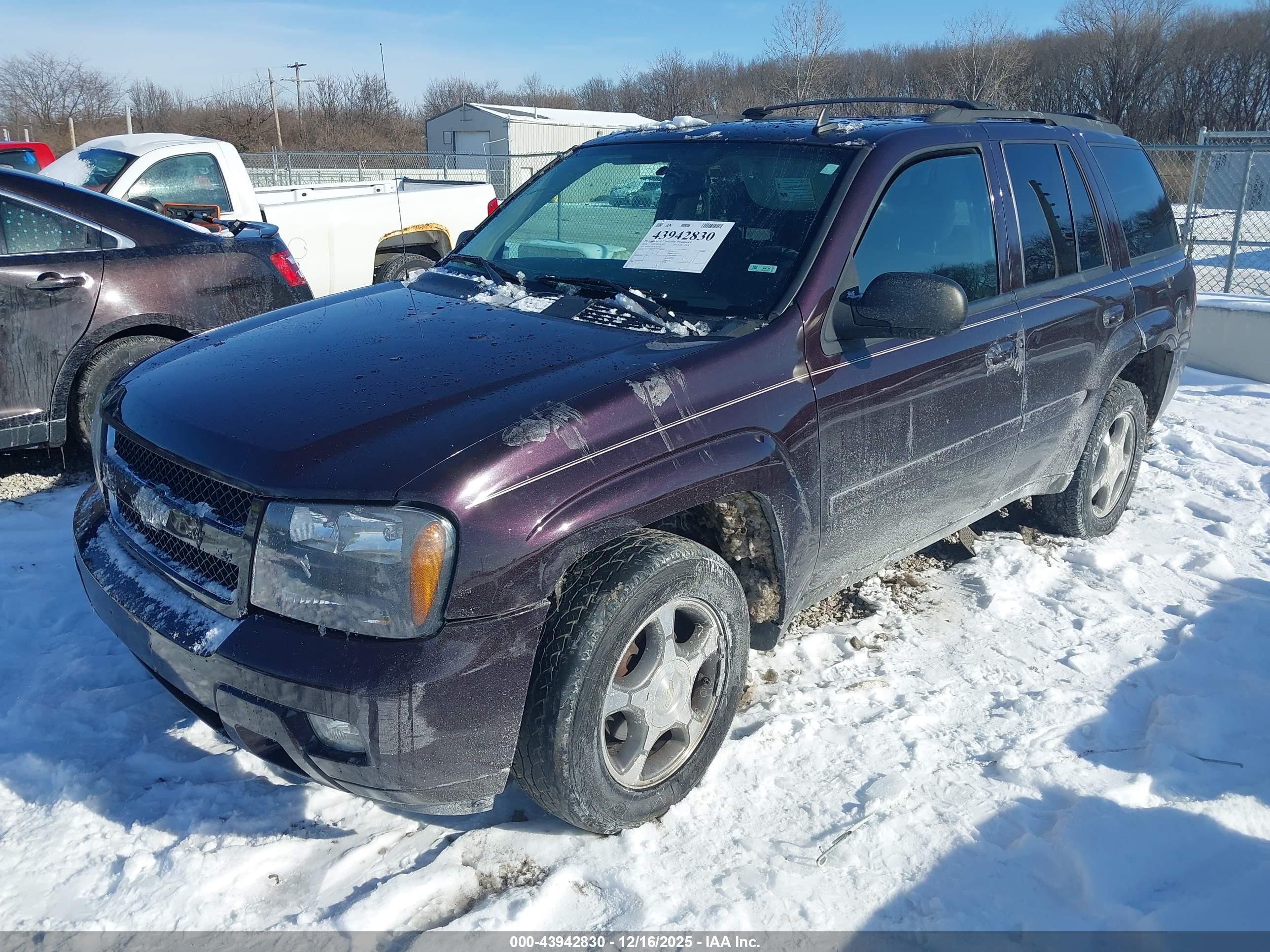 CHEVROLET TRAILBLAZER image 2
