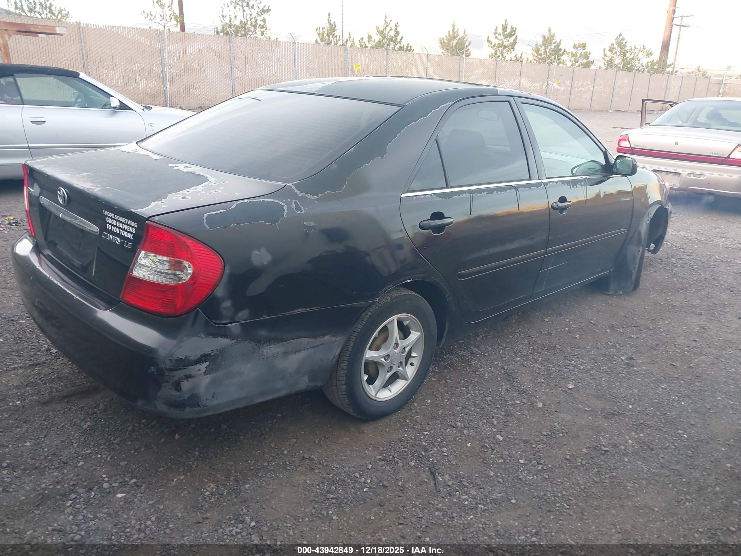 TOYOTA CAMRY image 4