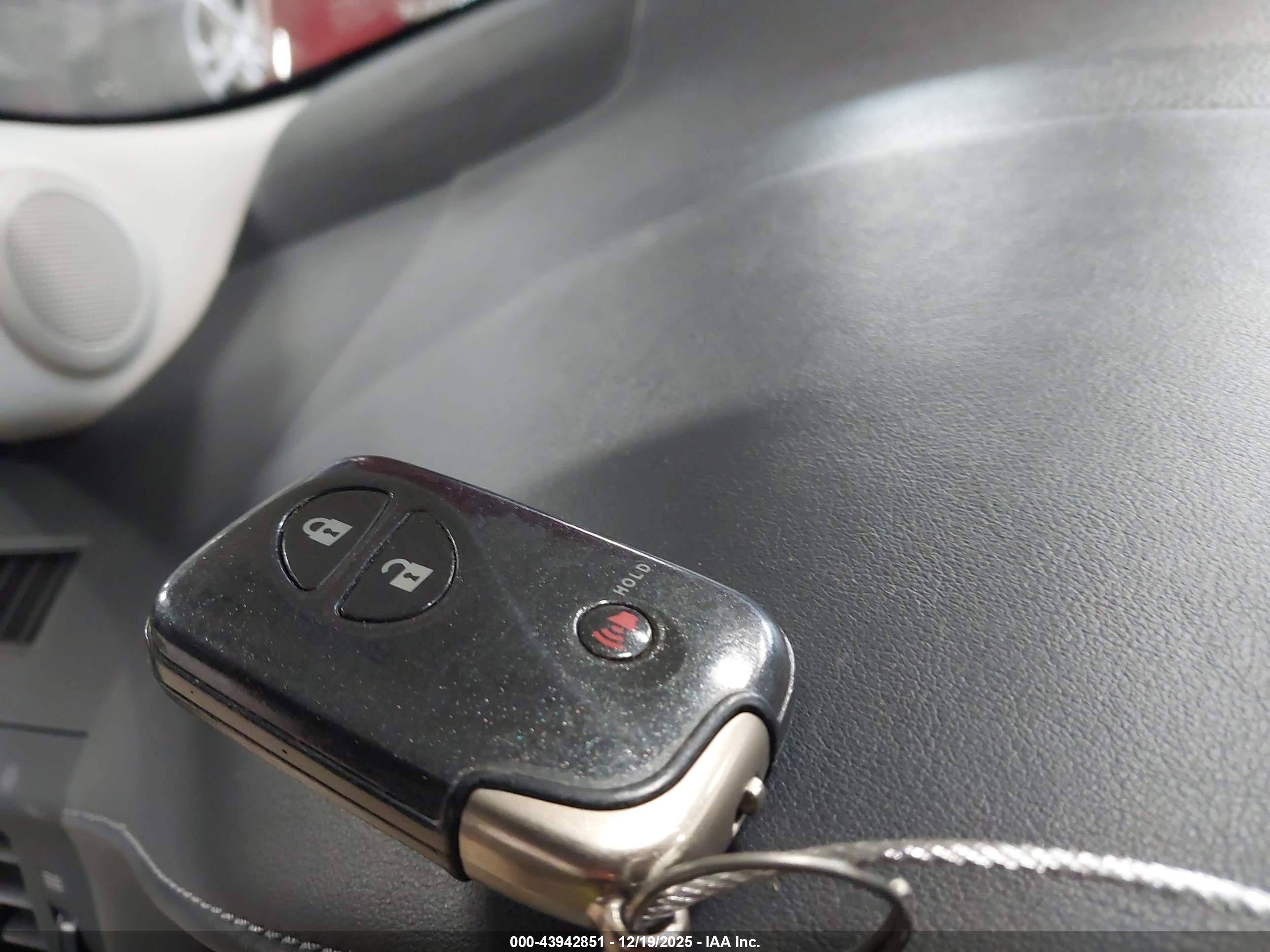 LEXUS CT image 11