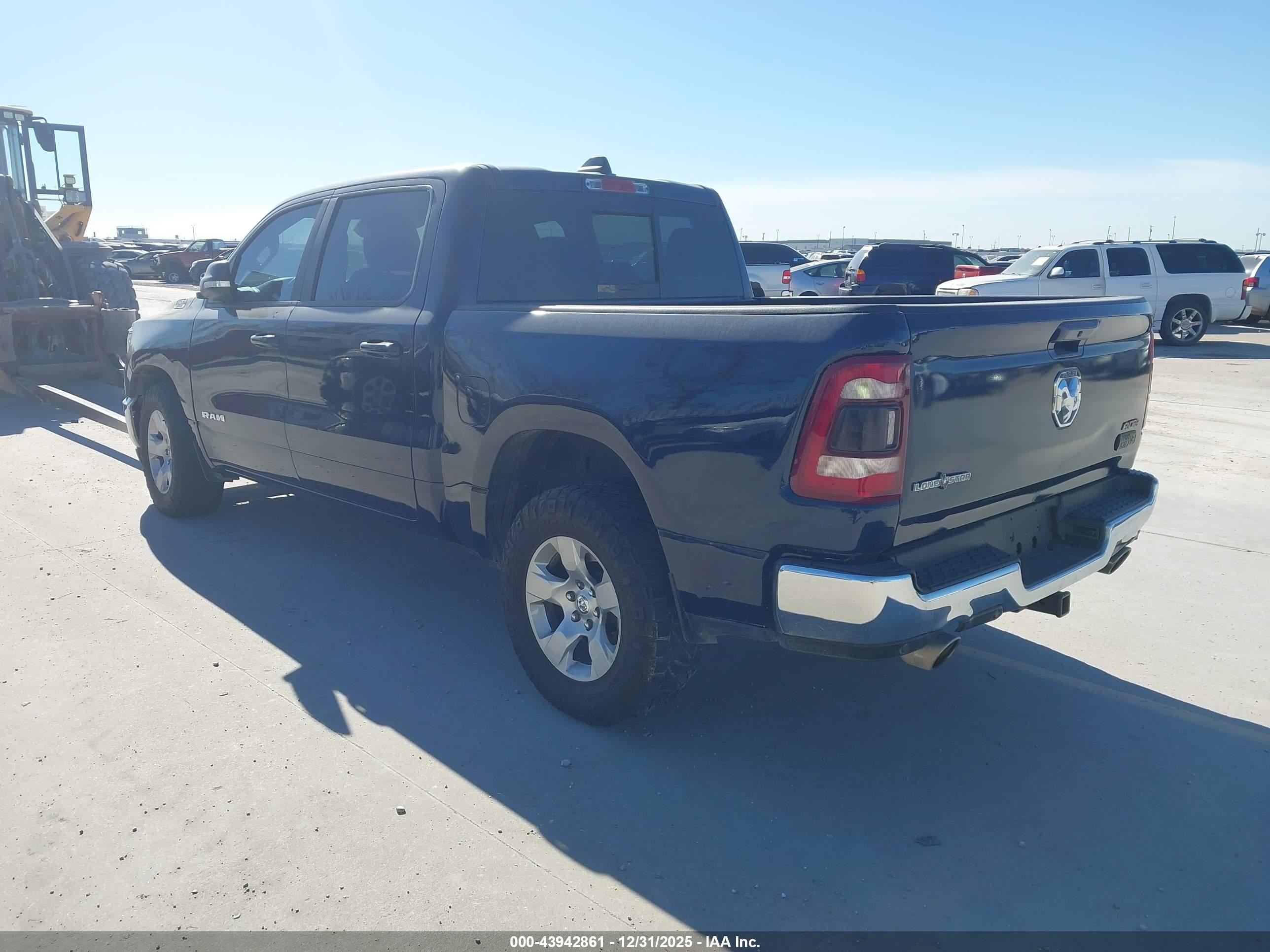 RAM 1500 image 3