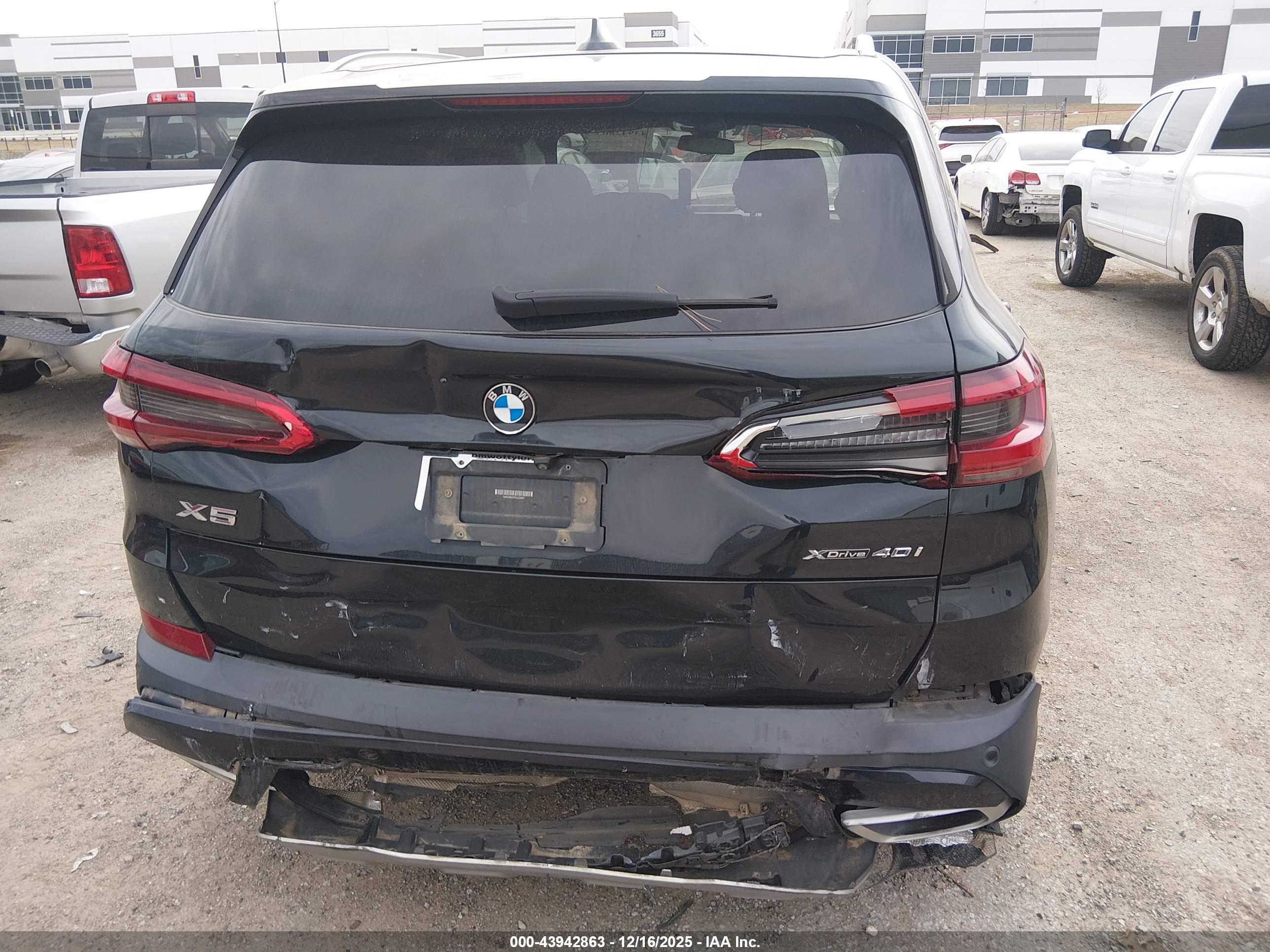 BMW X5 image 6