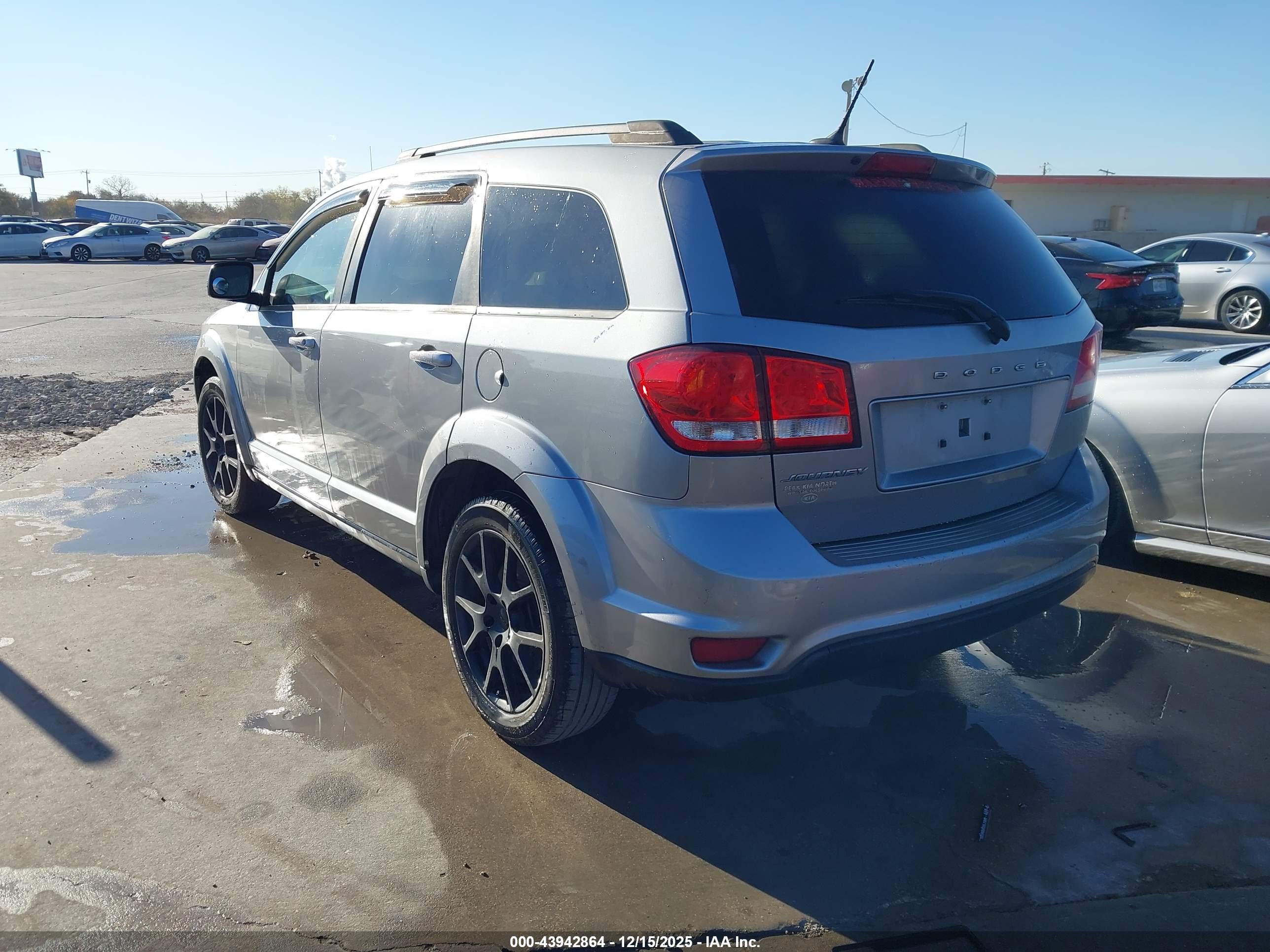 DODGE JOURNEY image 3