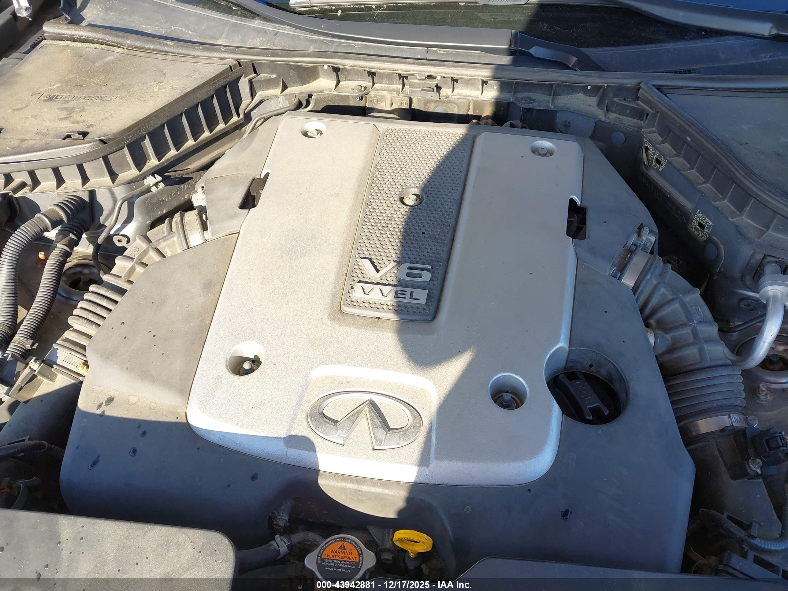 INFINITI Q50 image 10