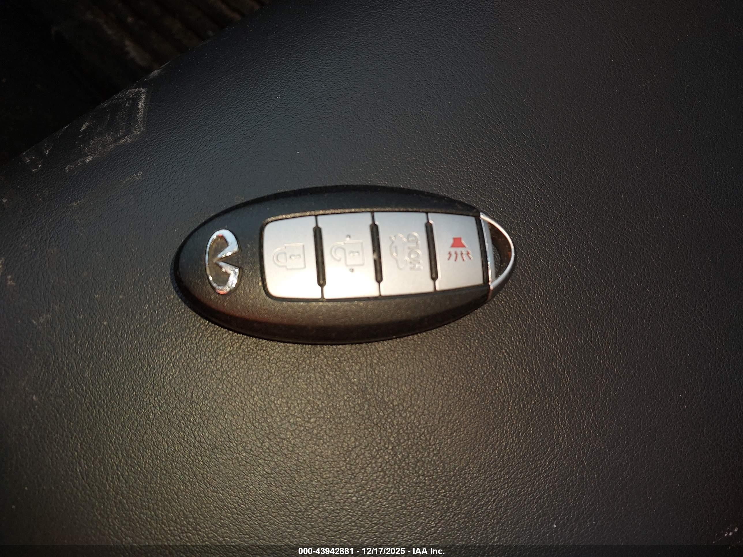 INFINITI Q50 image 11