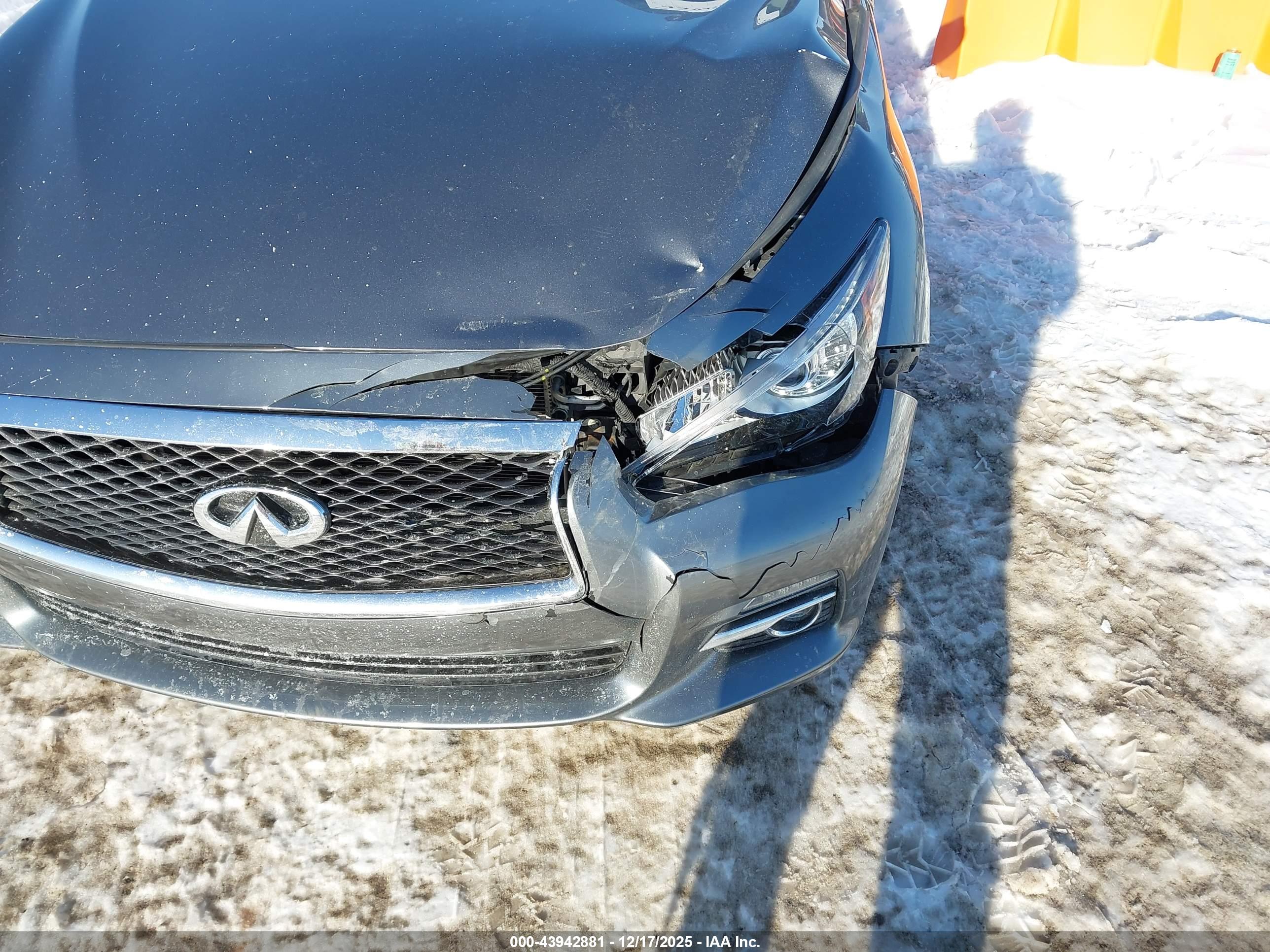 INFINITI Q50 image 6