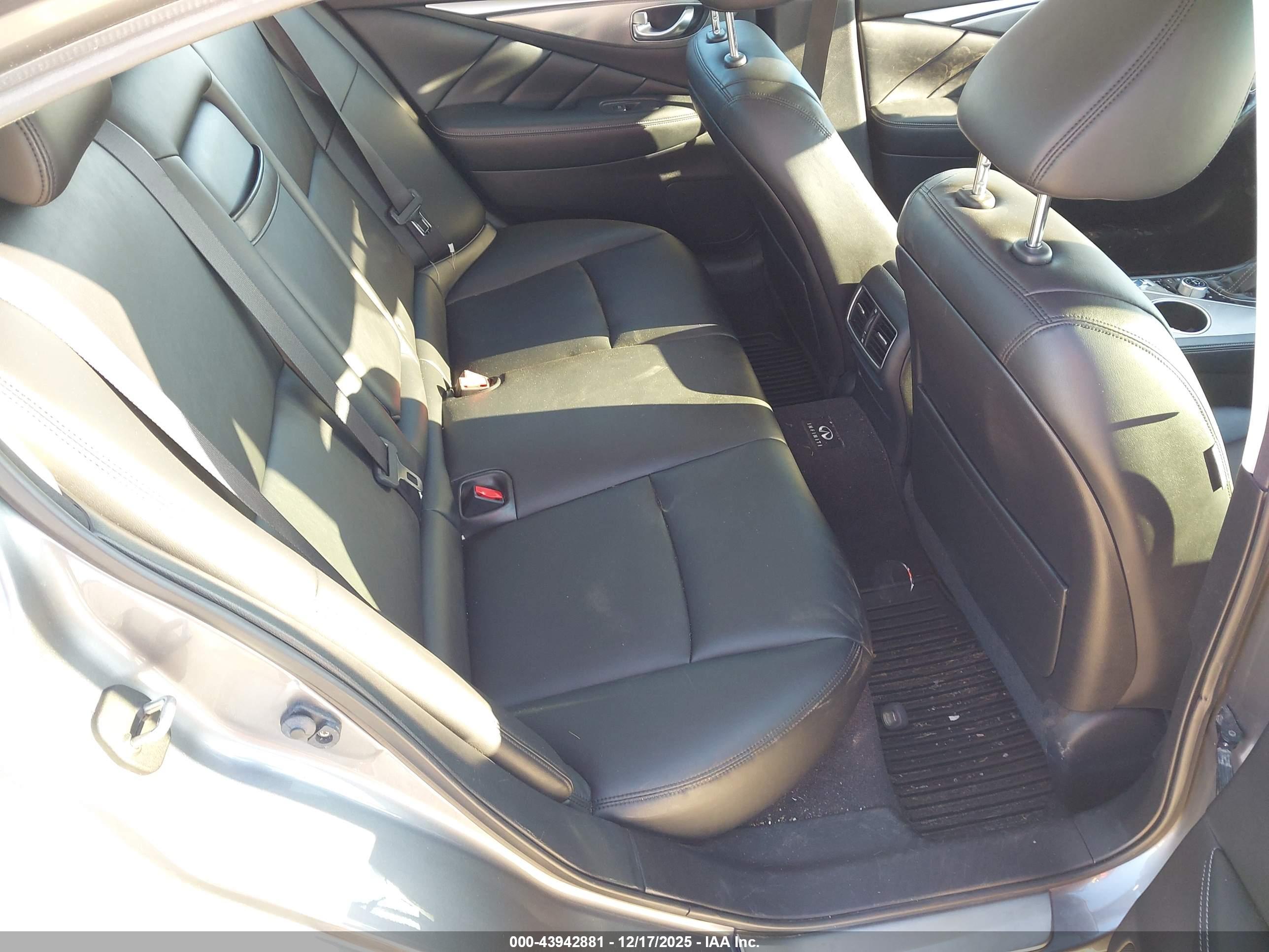 INFINITI Q50 image 8