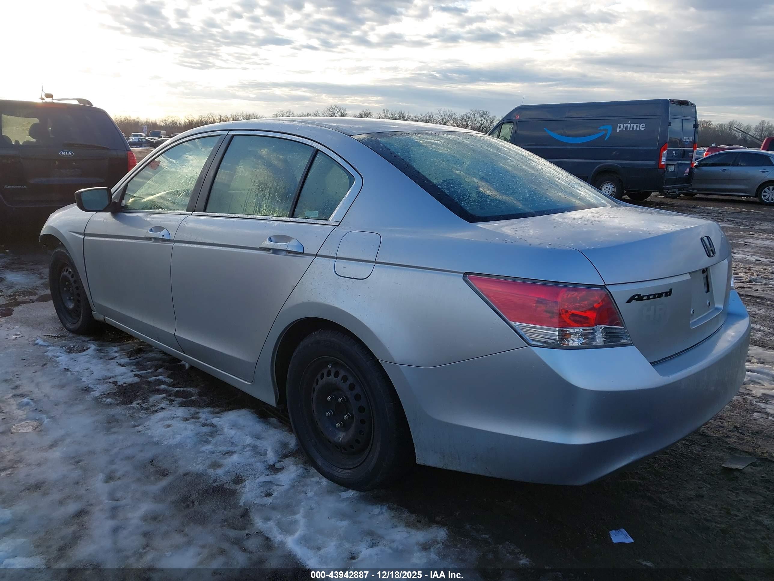 HONDA ACCORD image 3