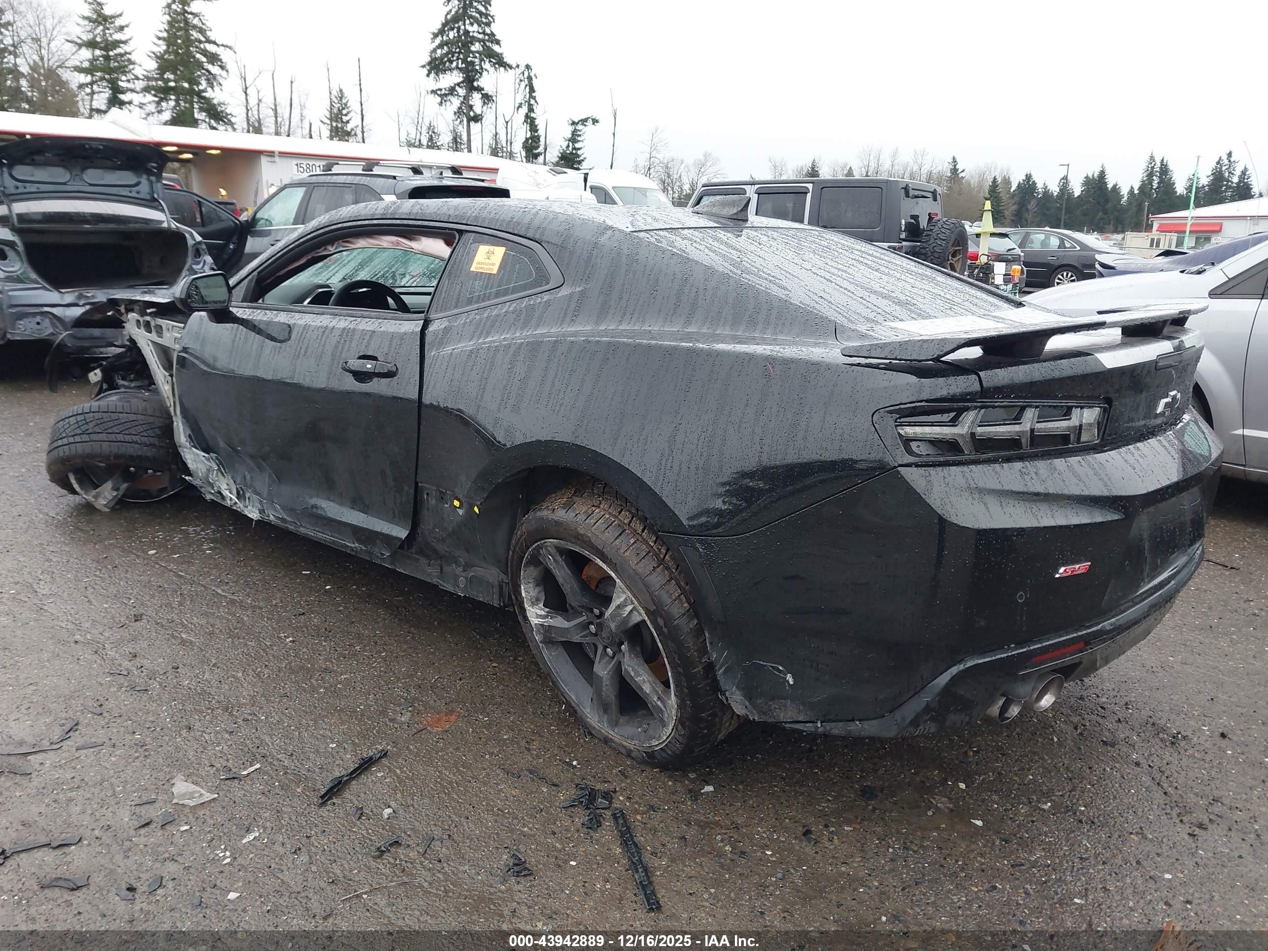 CHEVROLET CAMARO image 3