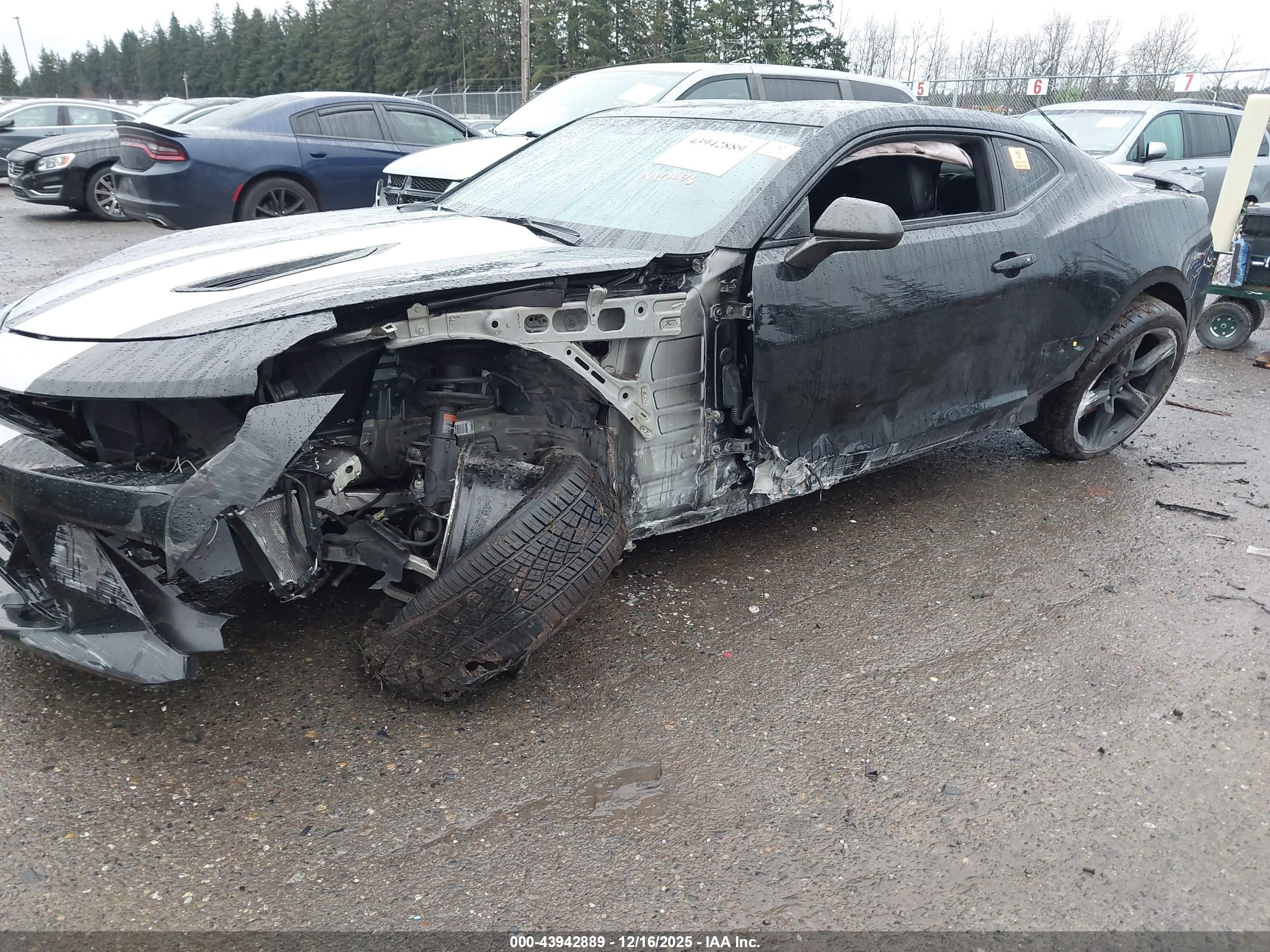 CHEVROLET CAMARO image 6