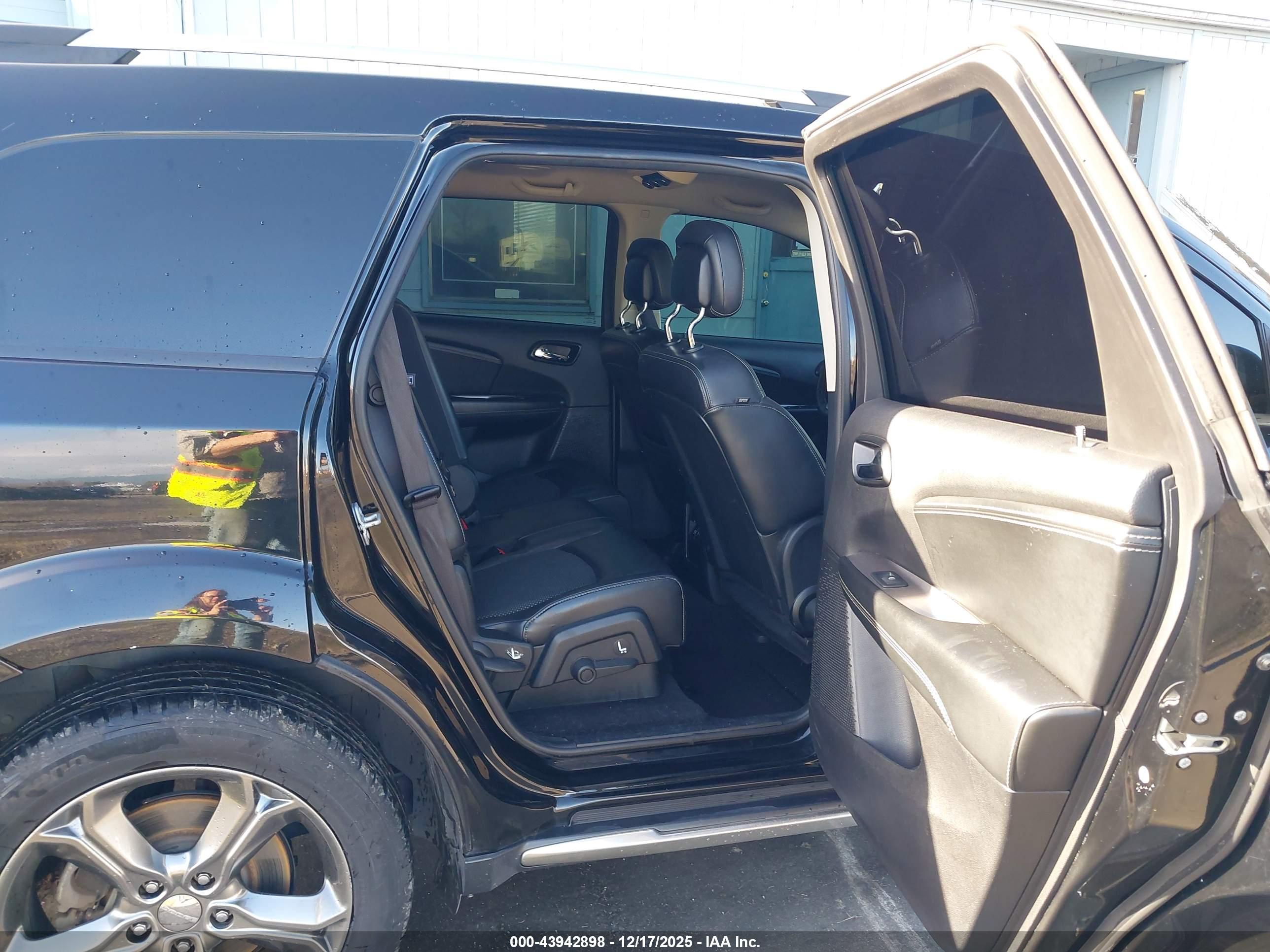DODGE JOURNEY image 8