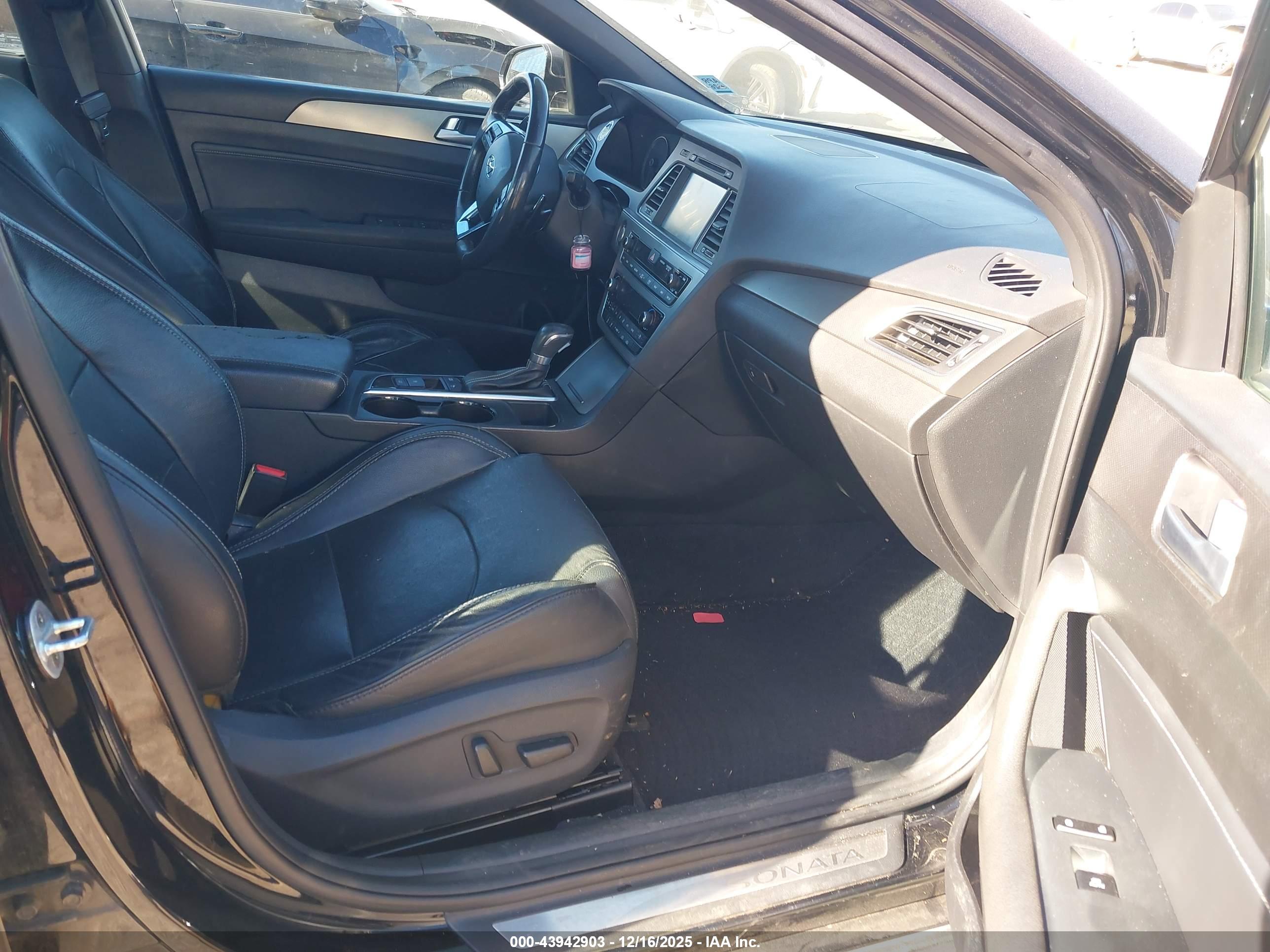HYUNDAI SONATA image 5