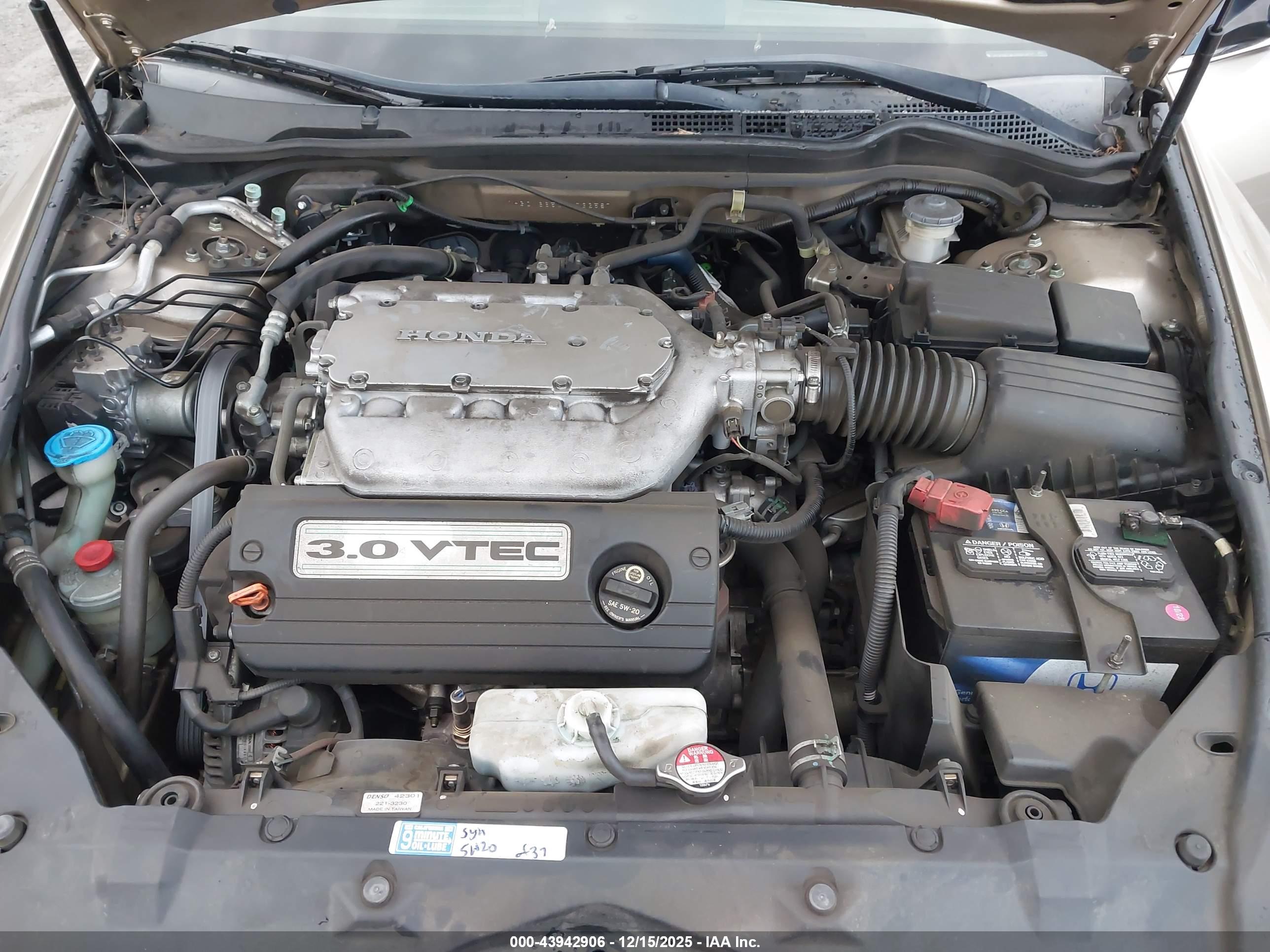HONDA ACCORD image 10