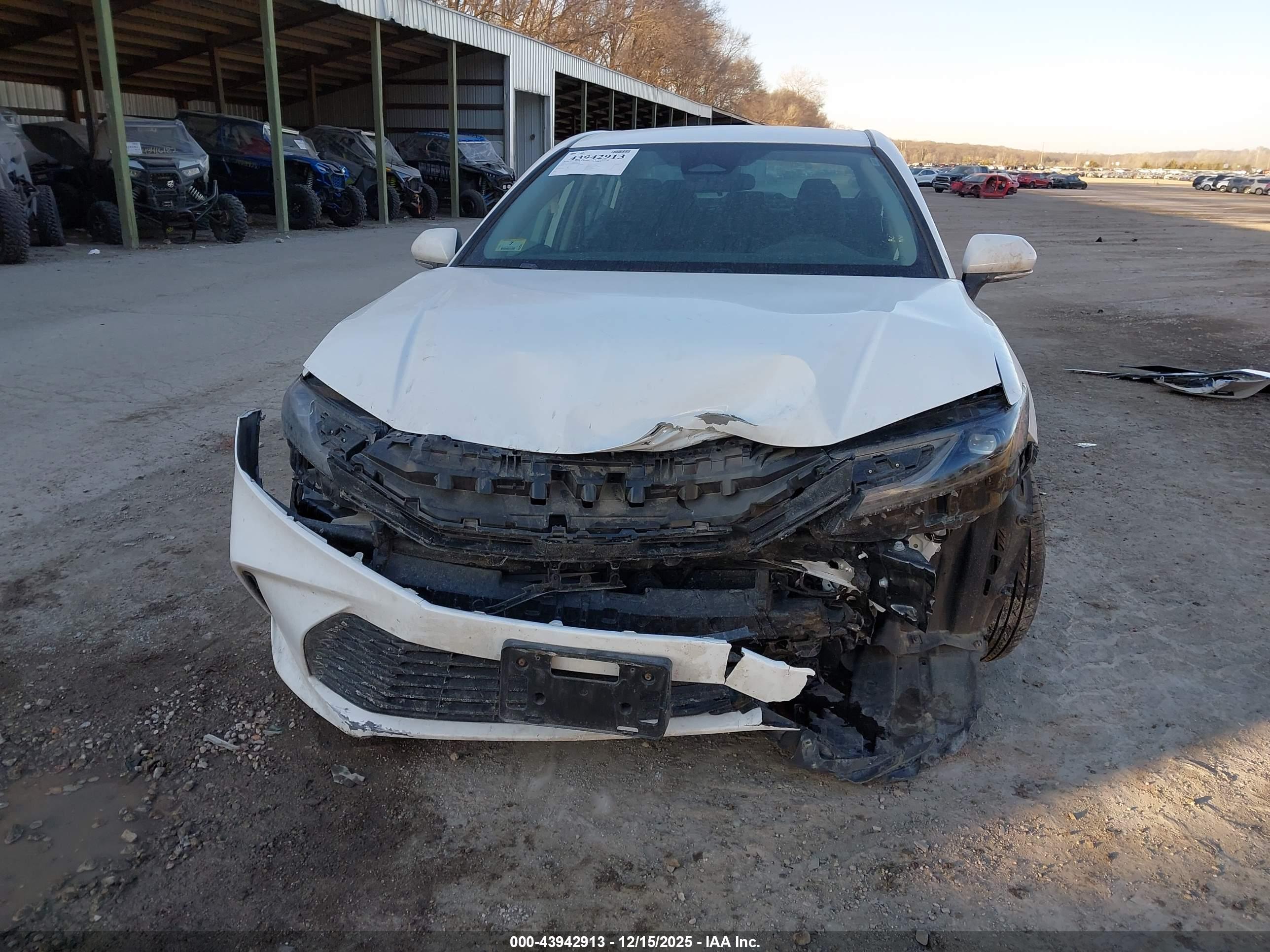 TOYOTA CAMRY image 6