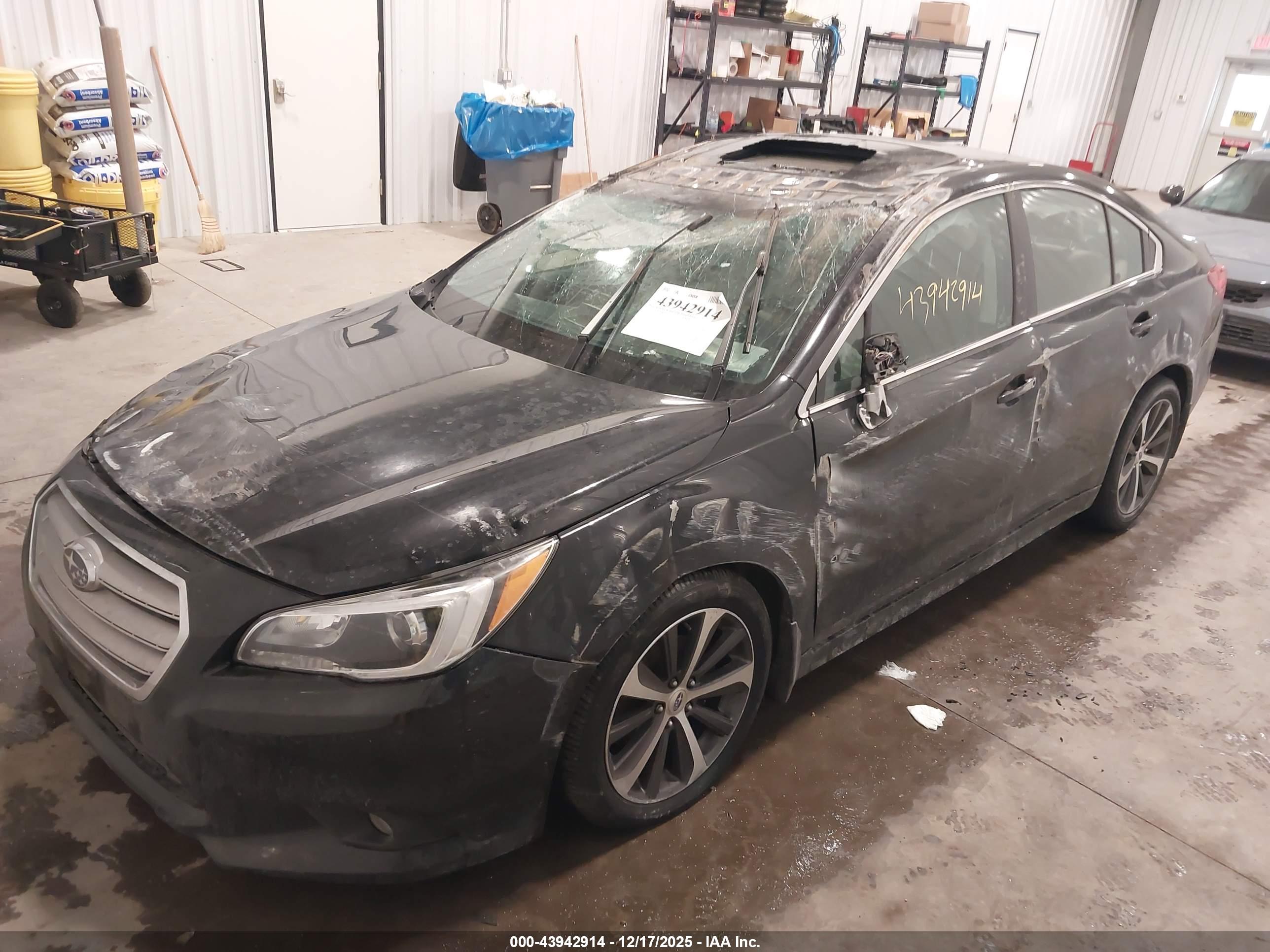 SUBARU LEGACY image 2