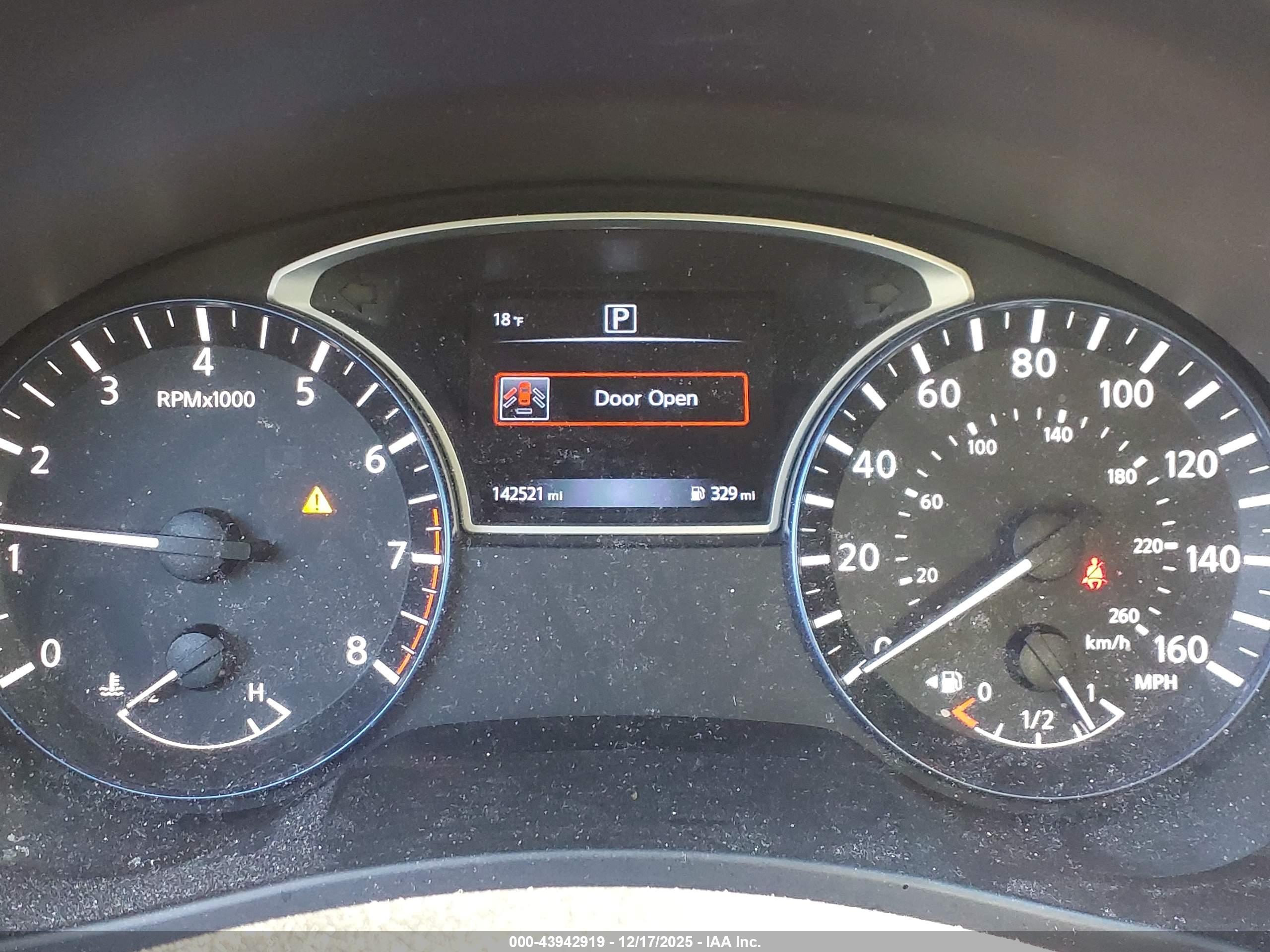 NISSAN ALTIMA image 7